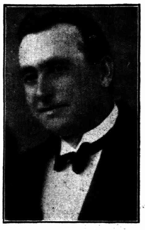 Mr Jones, Ezywalkin manager, 1932