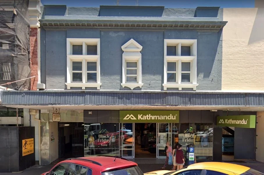 30-32 Adelaide St