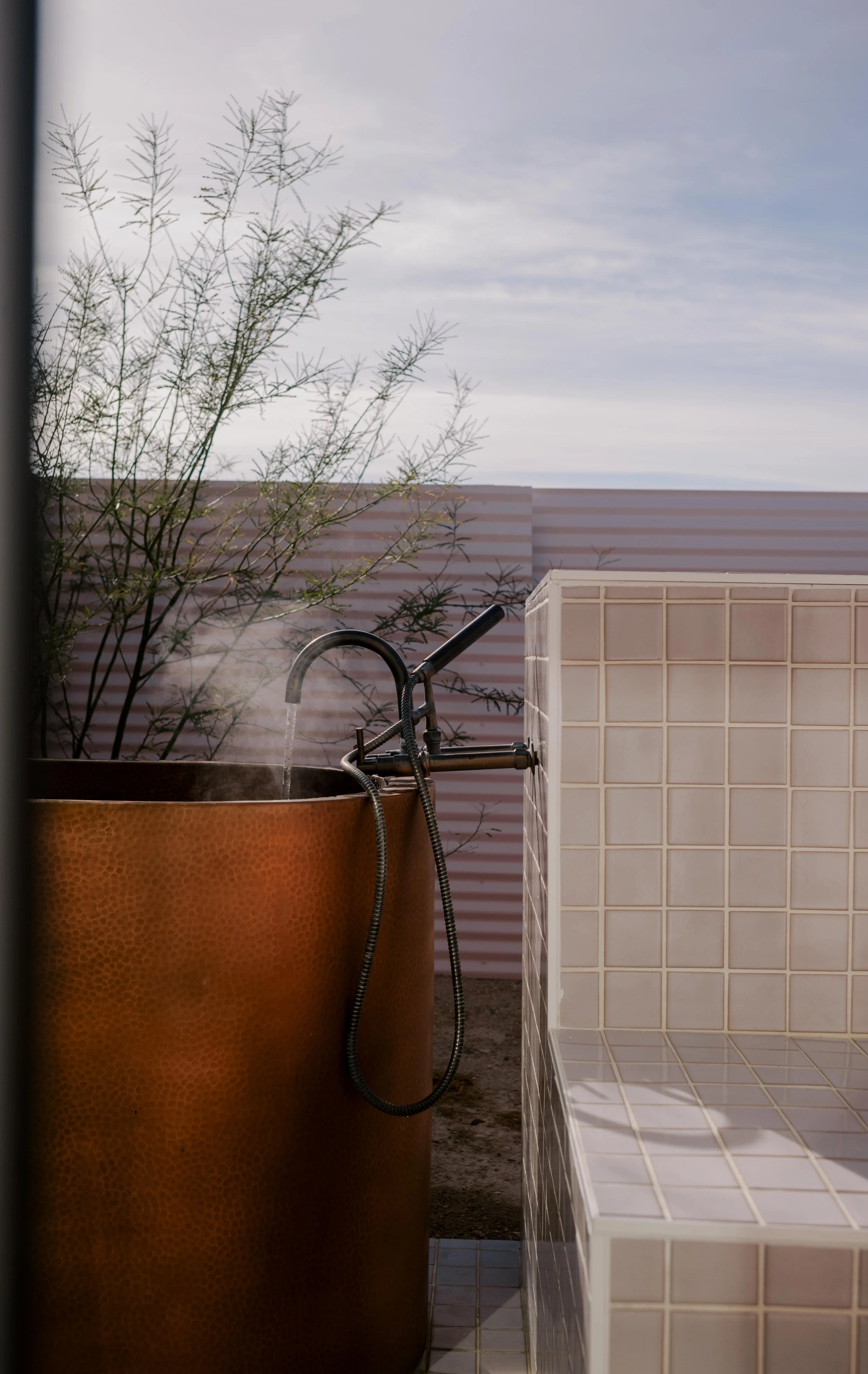 L1002384.jpg