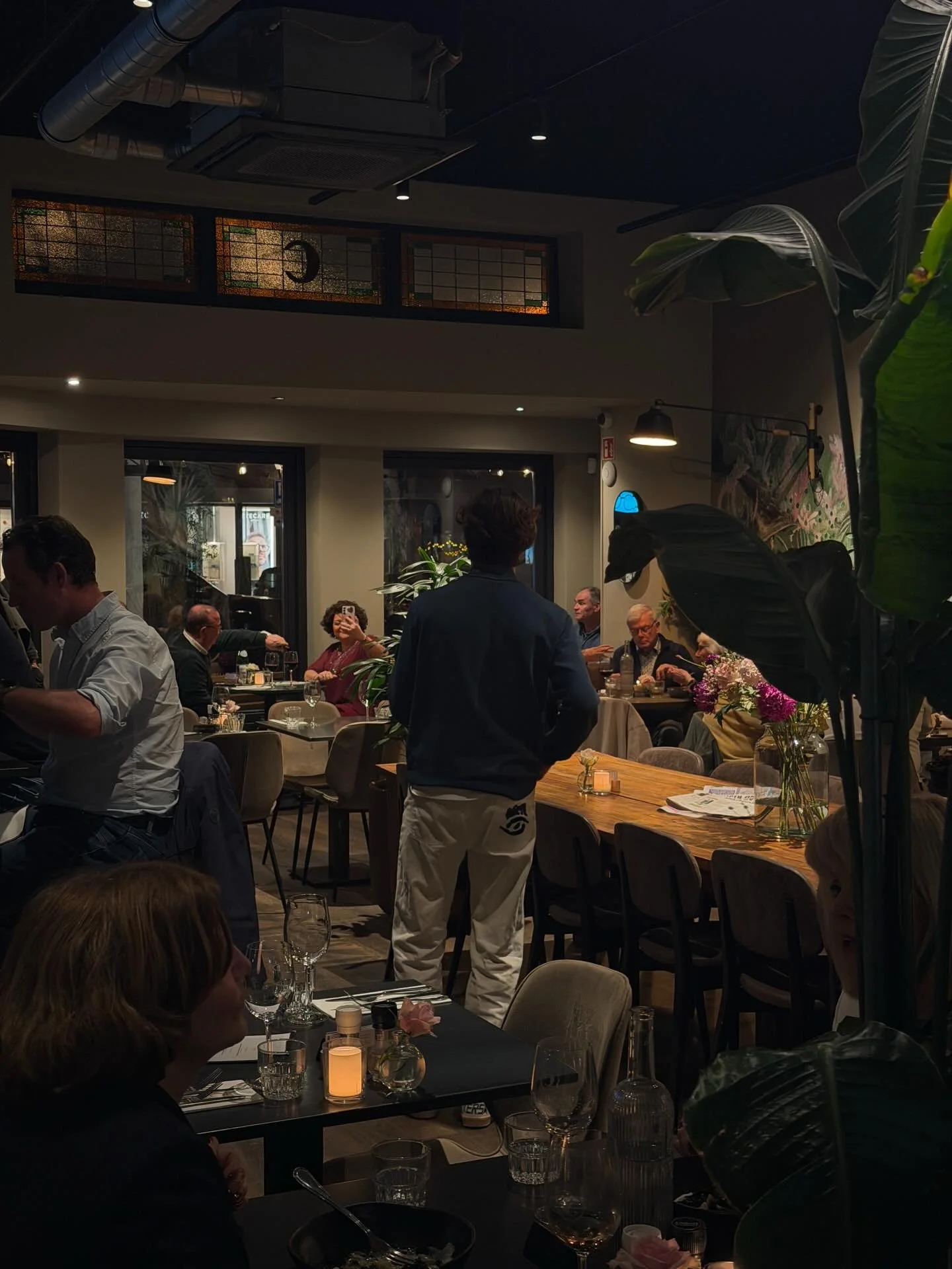 Serving cozy vibes and seriously good food 🍷✨
We are also open for dinner!! reserve your table via our website.