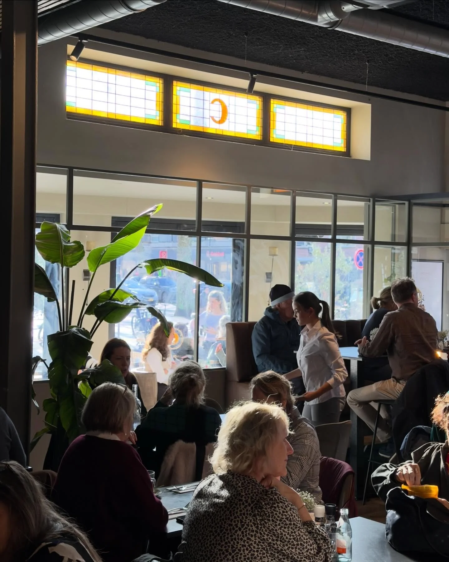 Celebrate Easter with a delicious brunch. Alongside our regular menu, you can also enjoy a special Easter brunch.

🥐 Brunch &ndash; &euro;35.50 p.p.
📅 Reservation only

Reserve your spot in time and come celebrate with us!🌷