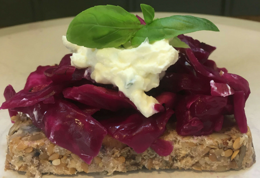 Red cabbage Kraut.png