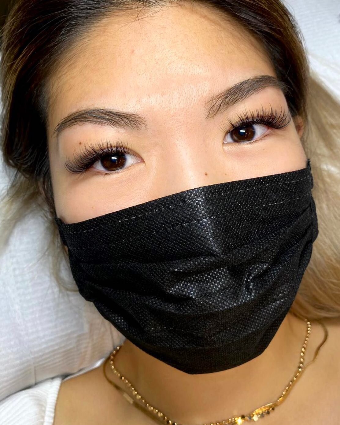 the wispiest hybrid set😮&zwj;💨😍

&lsquo;wispy&rsquo; is a term we hear often and this lash style is very sought after in our world! We combine volume fans with longer classic pieces or closed fans to create the feathery dimension annnnnd @lashwith