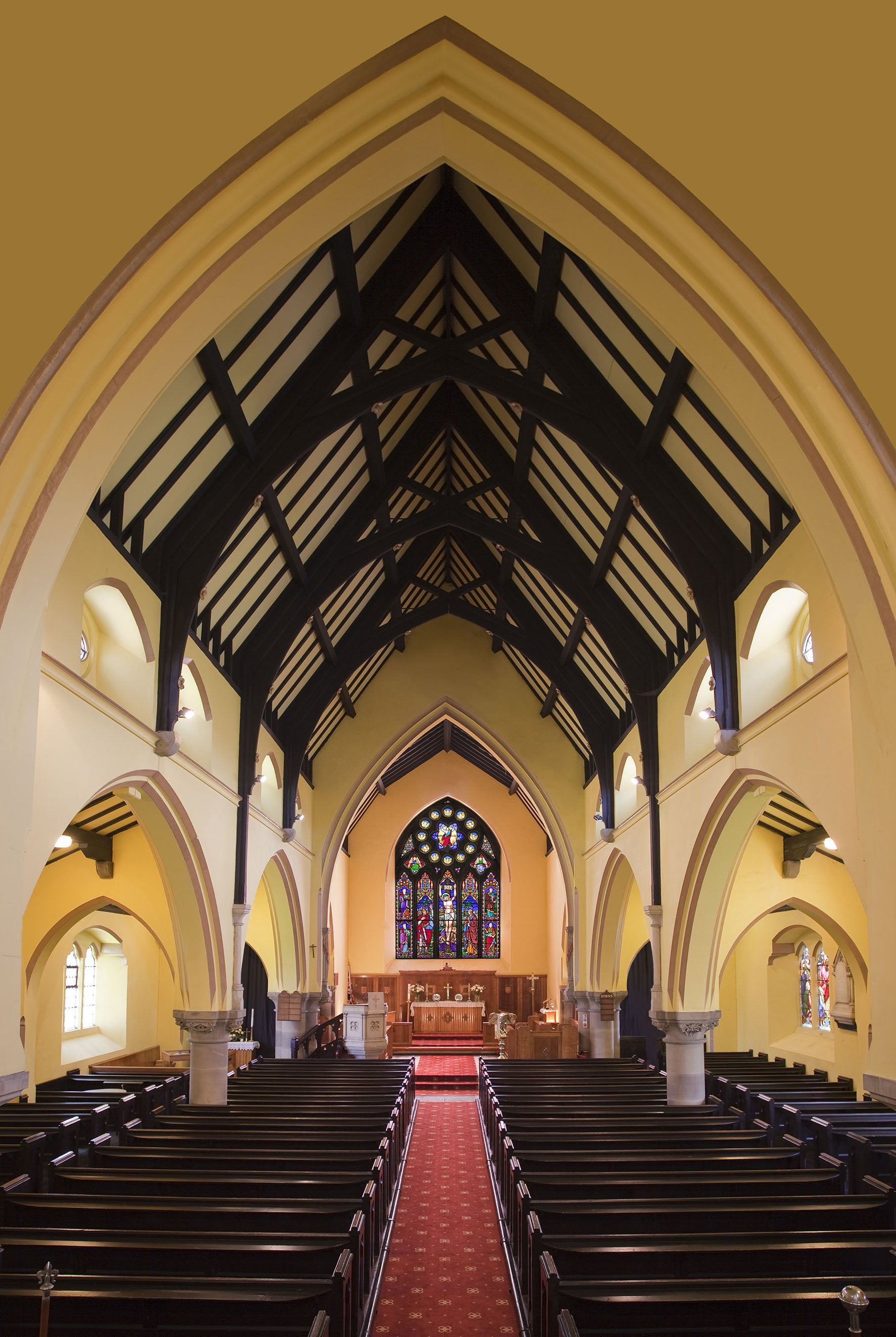 christ church denshaw interior.jpg