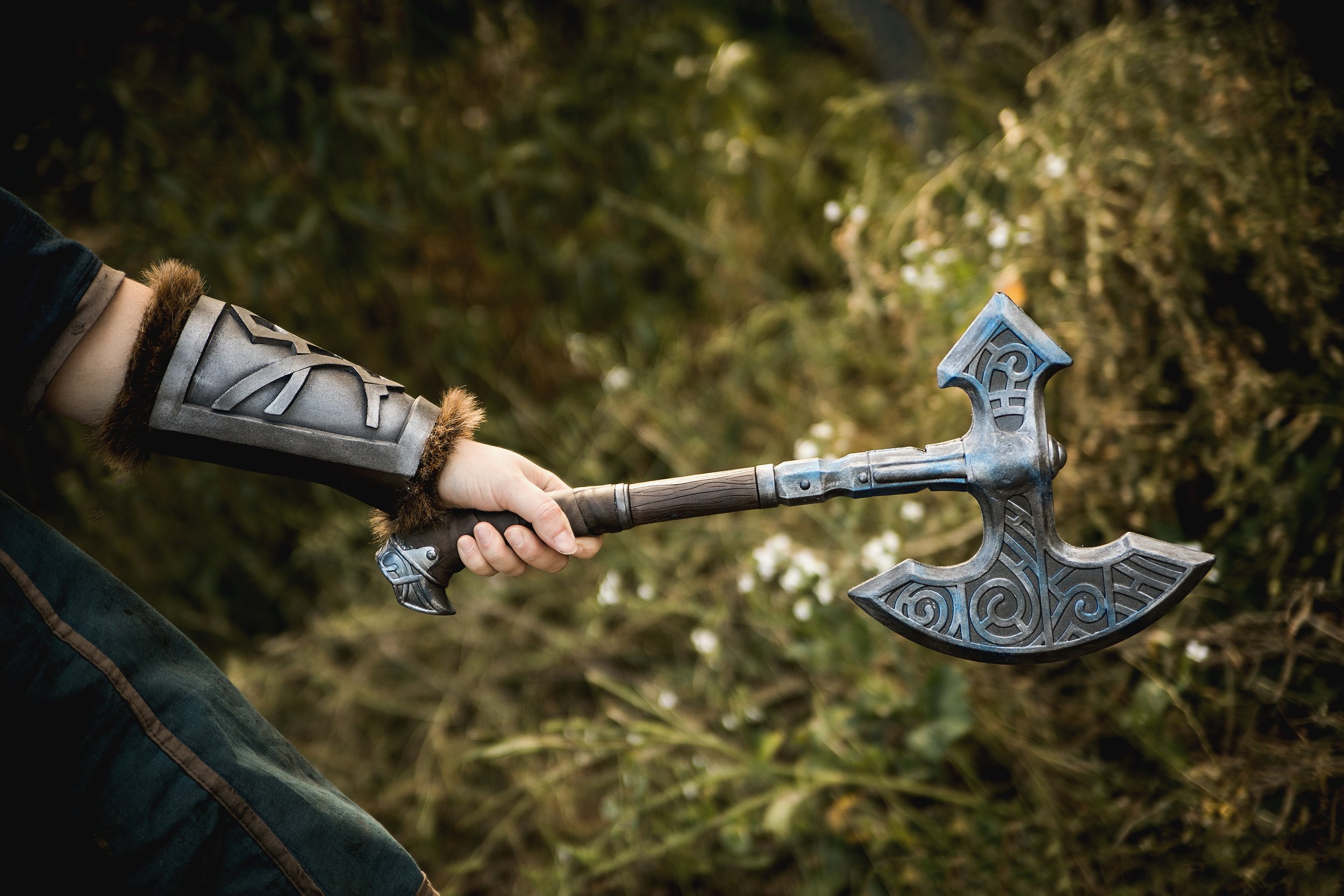 Costume clothing: LuNora Cosplay
Photographer: Nyxling Photography