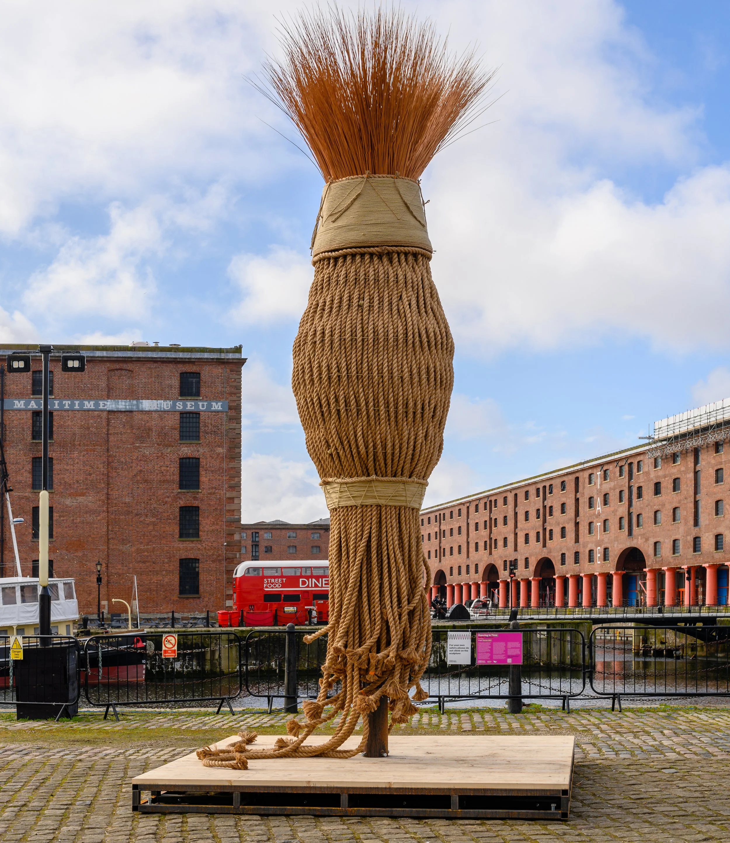 Lisa Vandy Liverpool-carr-pete-carr.jpg (Copy)
