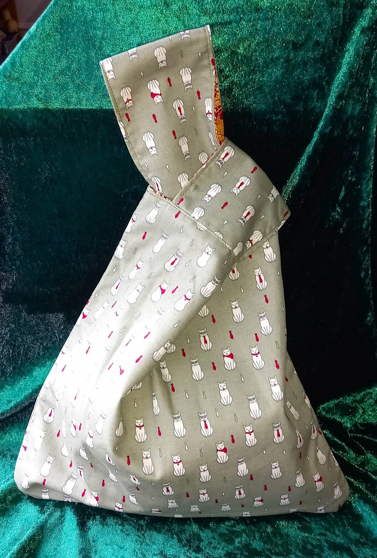 kb174 knot bag sage cats marble 1.jpg