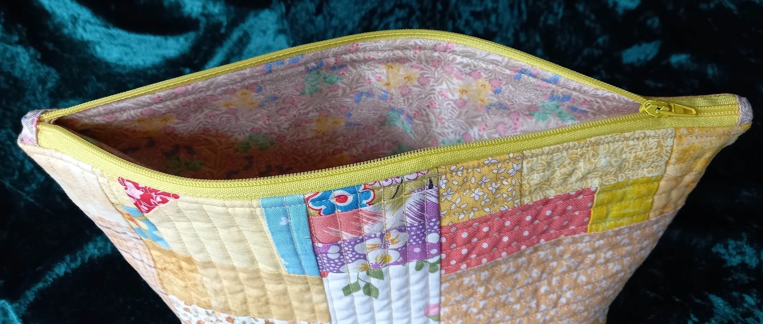Yellow Patchwork Pouch Interior.jpg