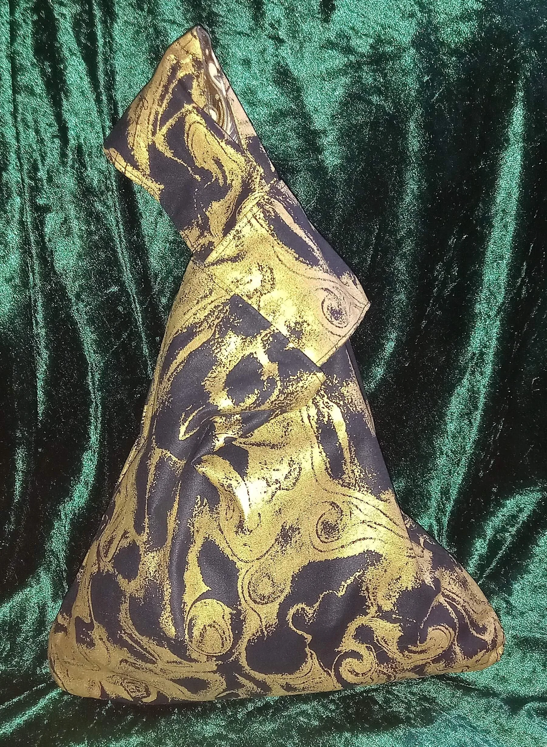 kb185 knot bag black waves gold mist 3.jpg