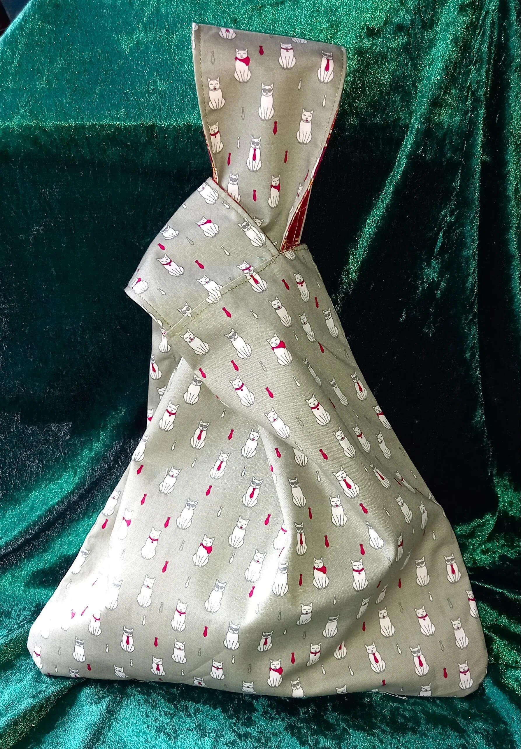 kb174 knot bag sage cats marble.jpg