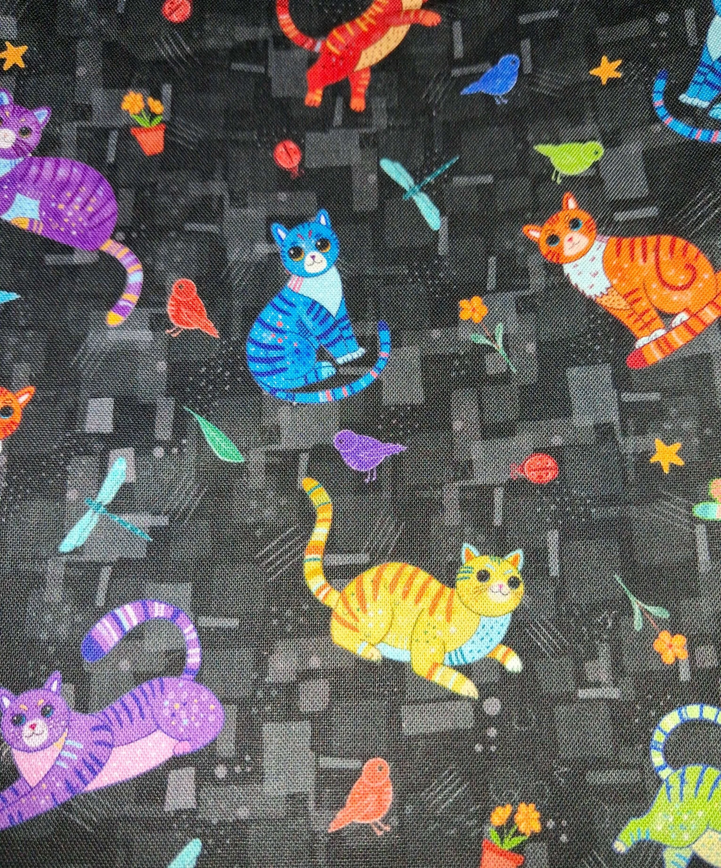 kb193 knot bag bright cats close up 1.jpg