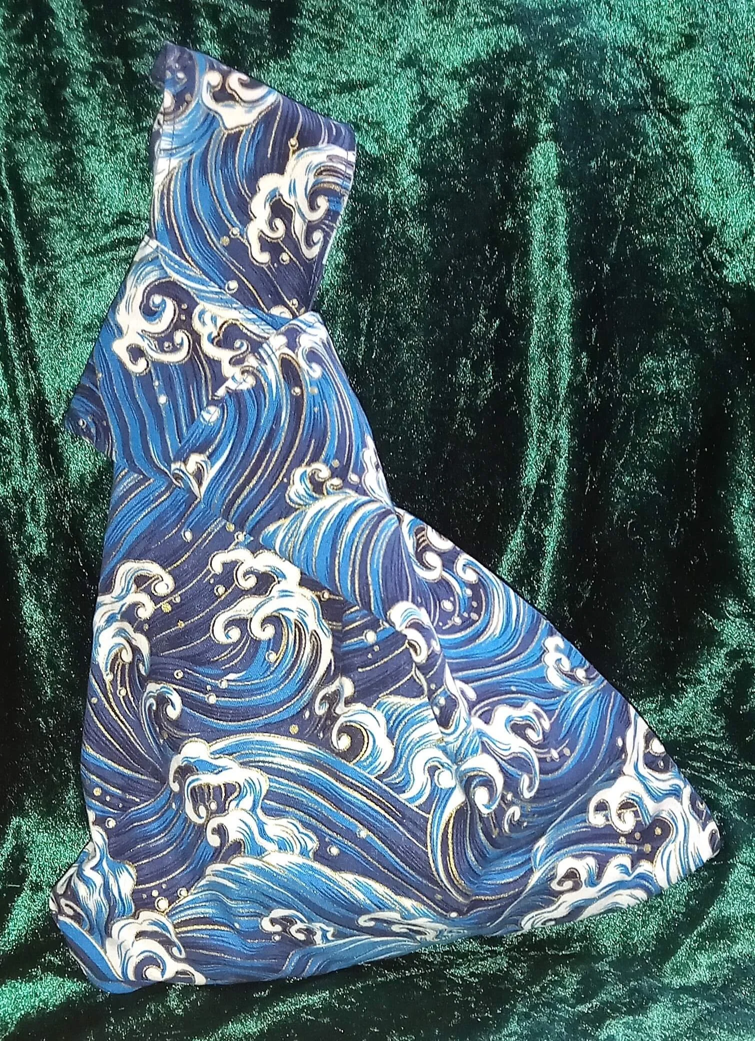 kb139 knot bag blue waves dragons .jpg