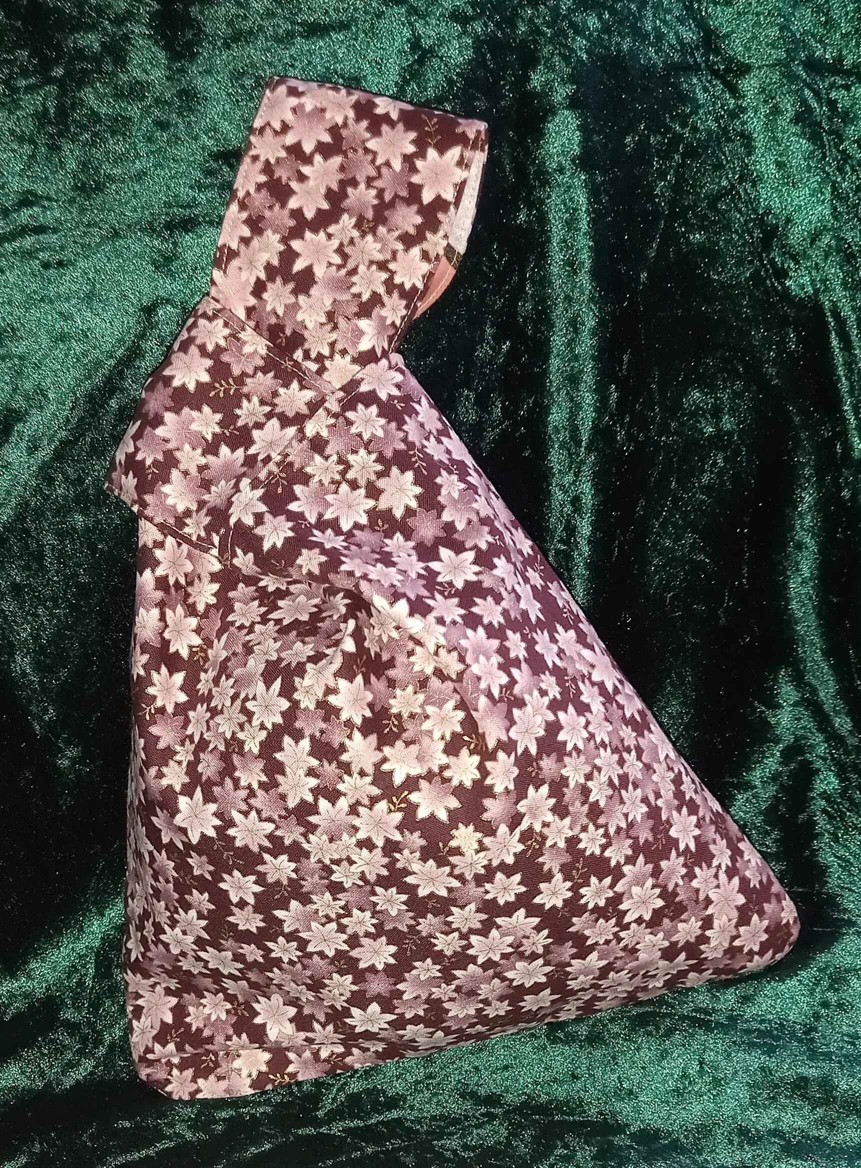 kb141 knot bag leaves owls .jpg