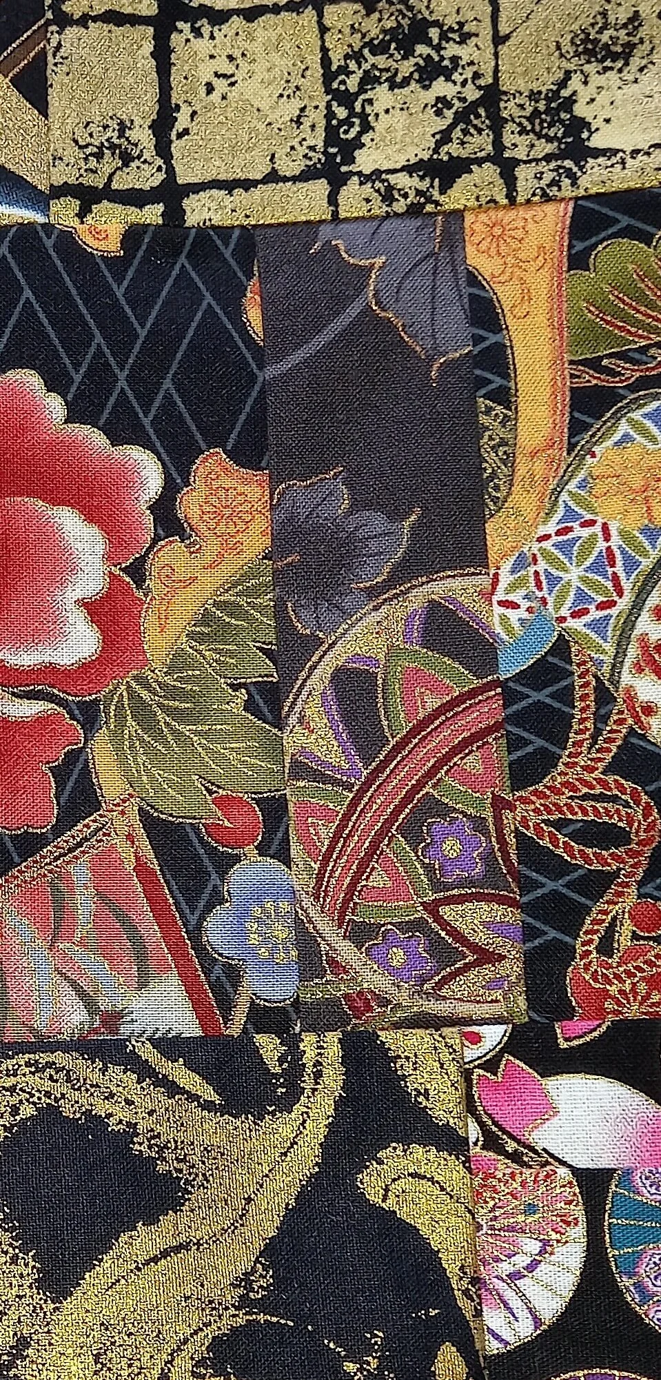 kb159 knot bag black patch gold square close up 1.jpg