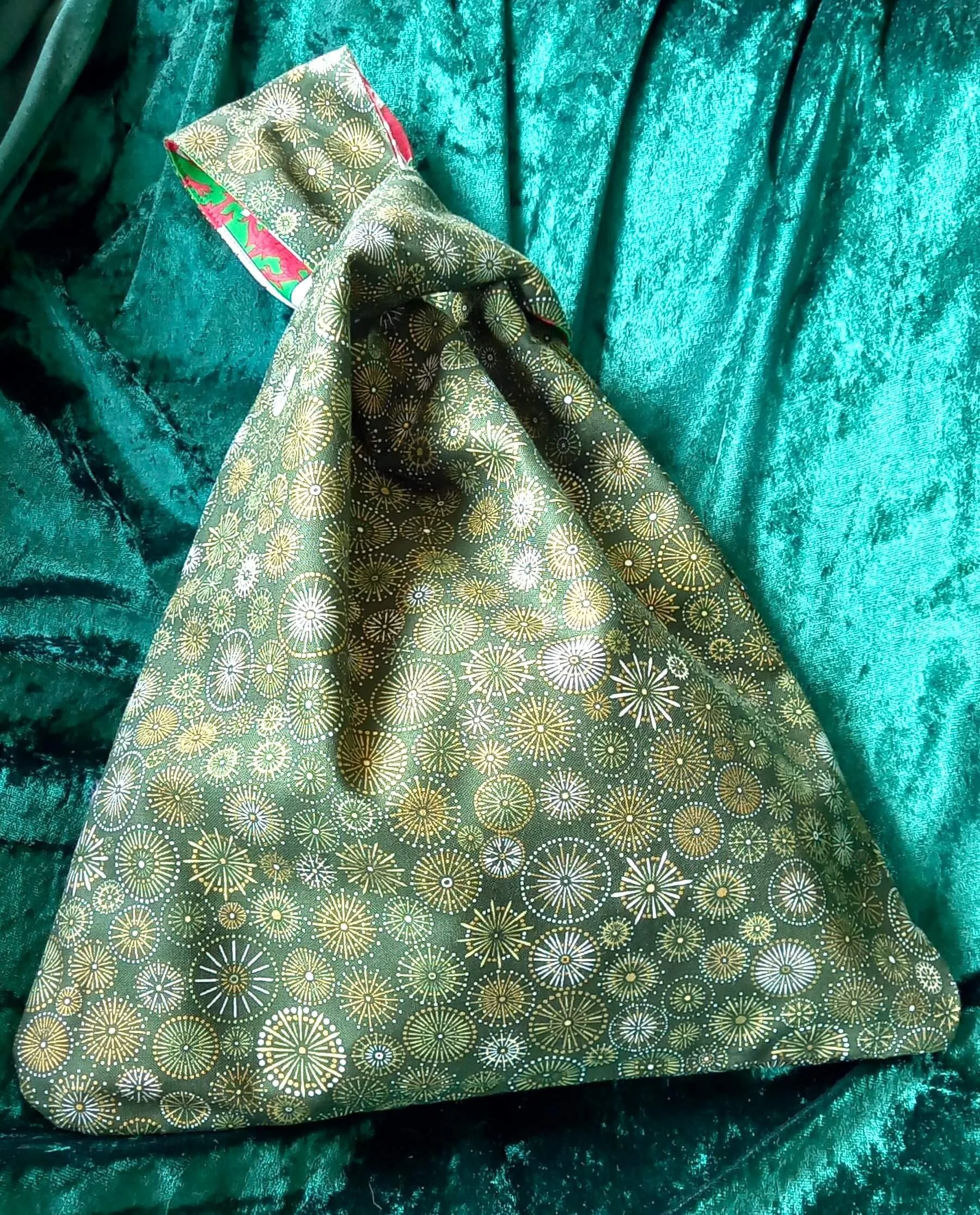 Welsh Dragon Japanese Knot Bag