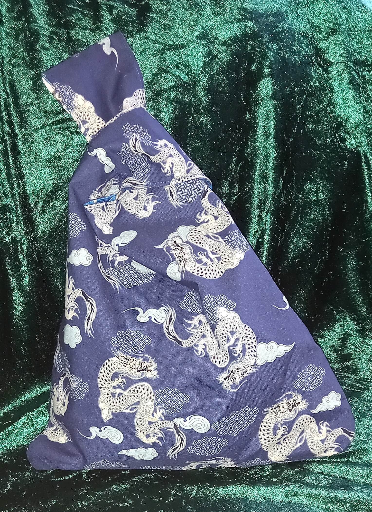 kb139 knot bag blue waves dragons 3.jpg