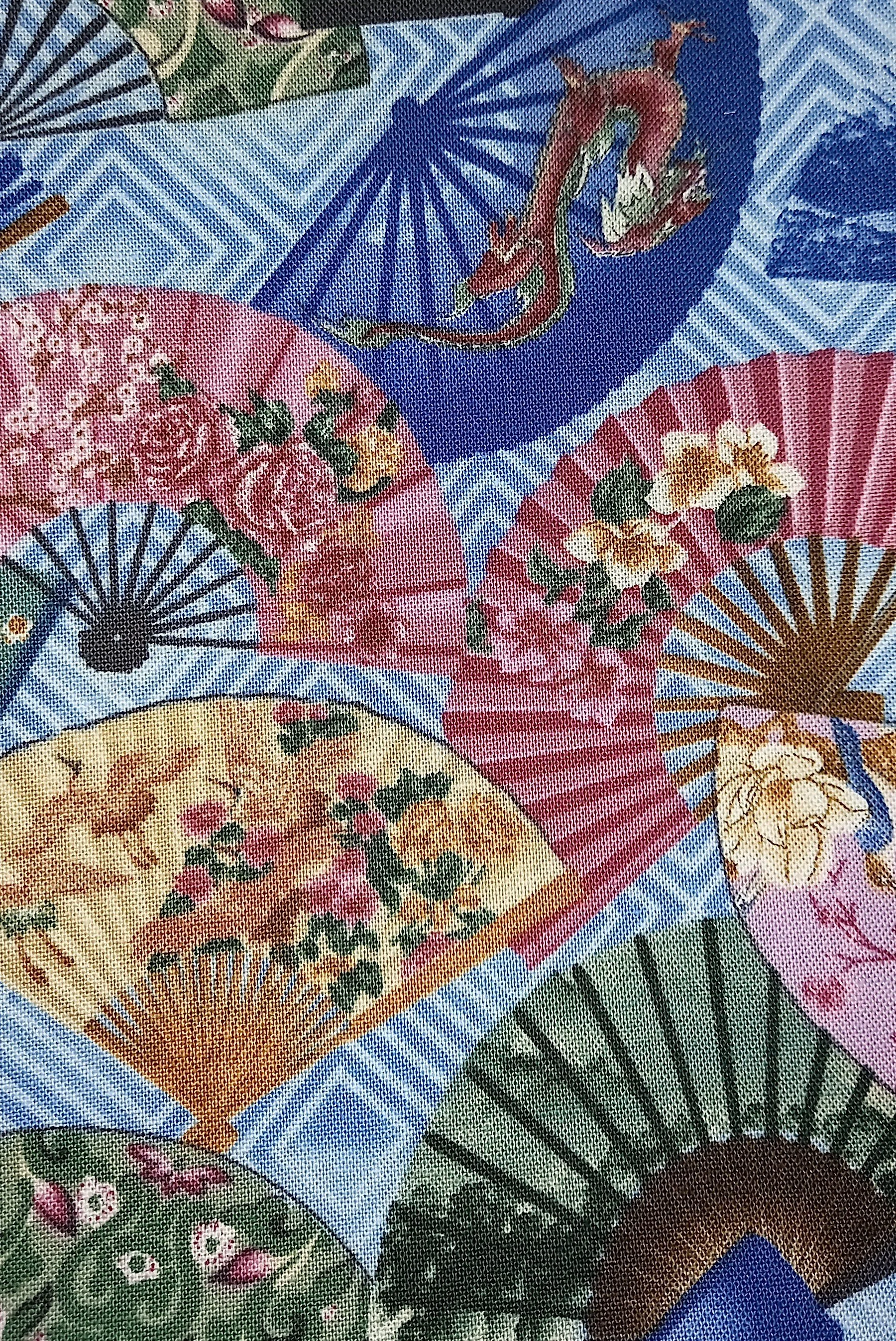 kb153 knot bag hex crane floral close up 1.jpg