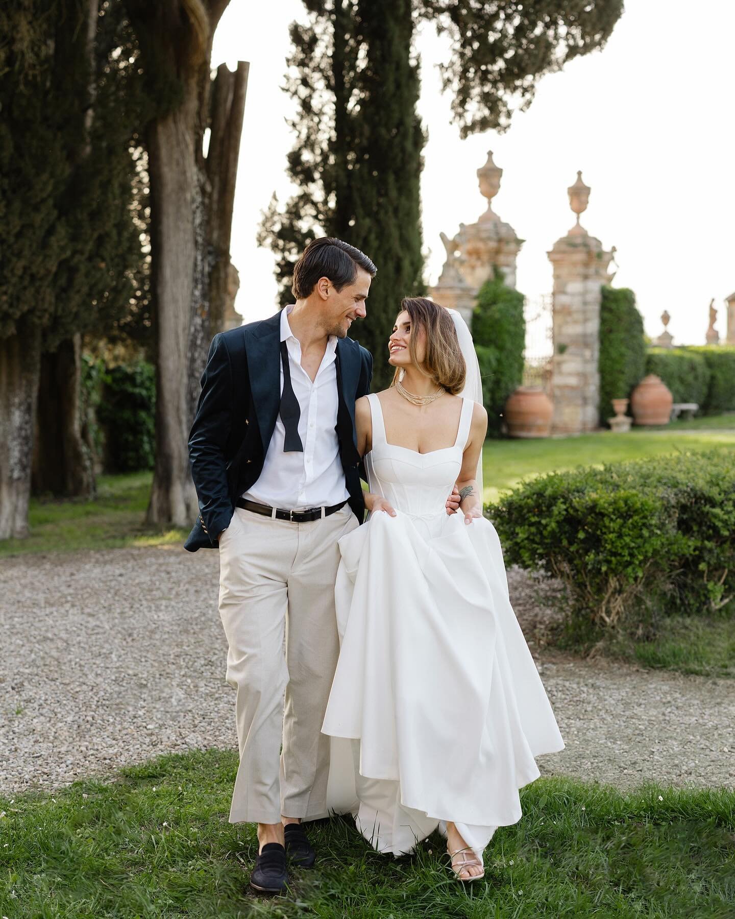 Gloria &amp; Marco&rsquo;s special day in Tuscany at @villadigeggiano 

#europeweddingphotographer #tuscanywedding #destinationwedding #destinationweddingphotographer #italywedding #italyweddingphotographer #villadigeggianowedding #villadigeggiano #i