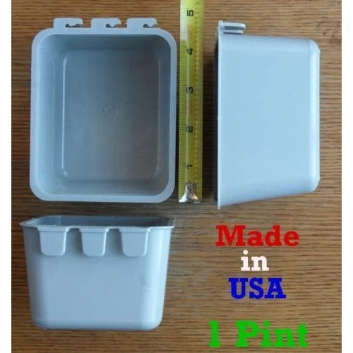 1/2 Gallon Hanging Feed & Cage Cups | Made In The USA | BPA Free | Your One Stop Poultry Supply Shop - Foto 9