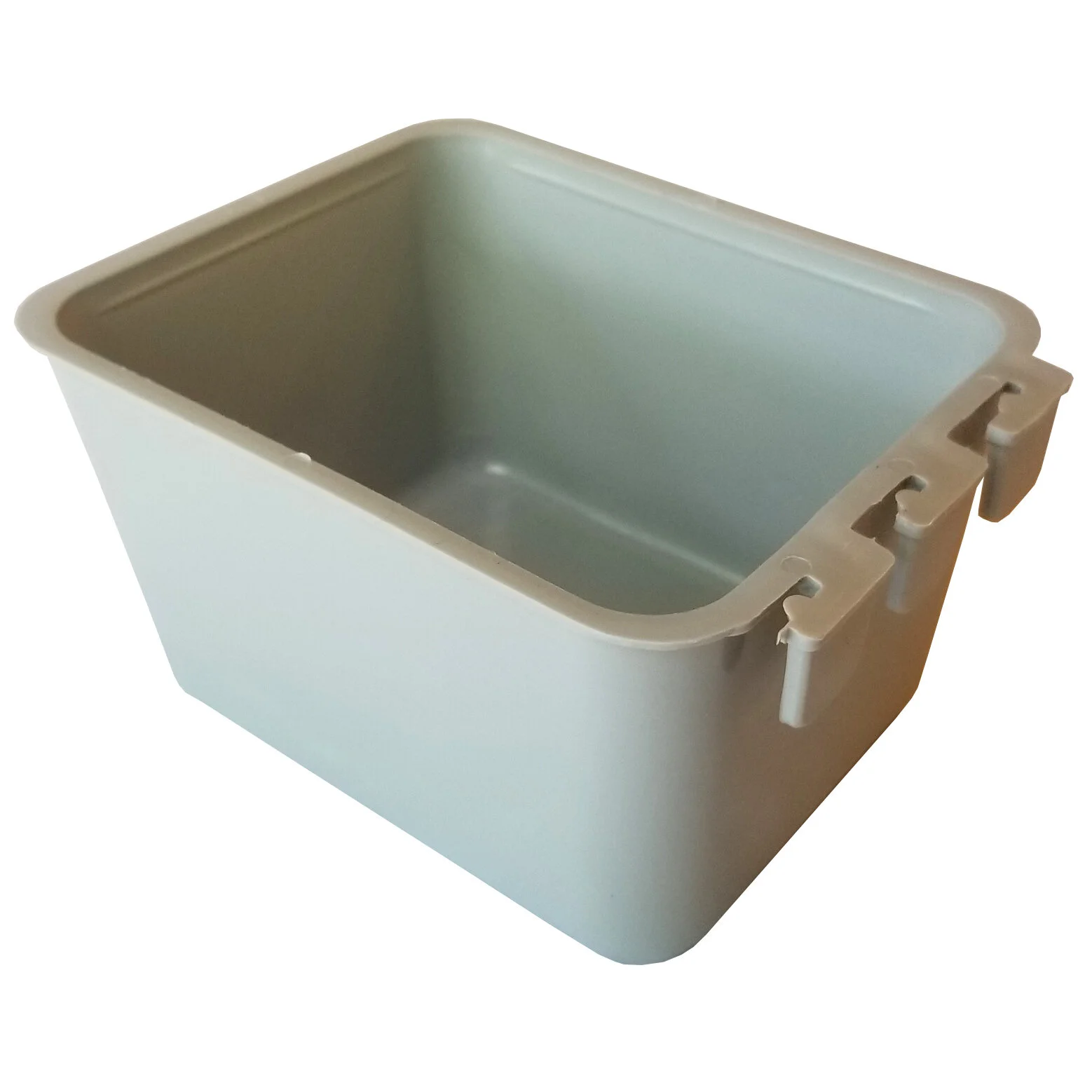 thumbnail interactive-video image 1 of NWQuailFarm Hanging Feed & Water Cups For Chickens - 1/2 Pint (8 Oz) 1 of 5
