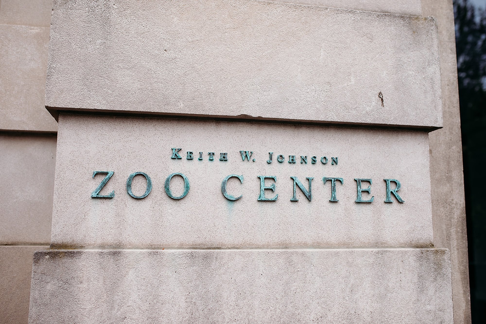 welcome sign for the Bronx Zoo