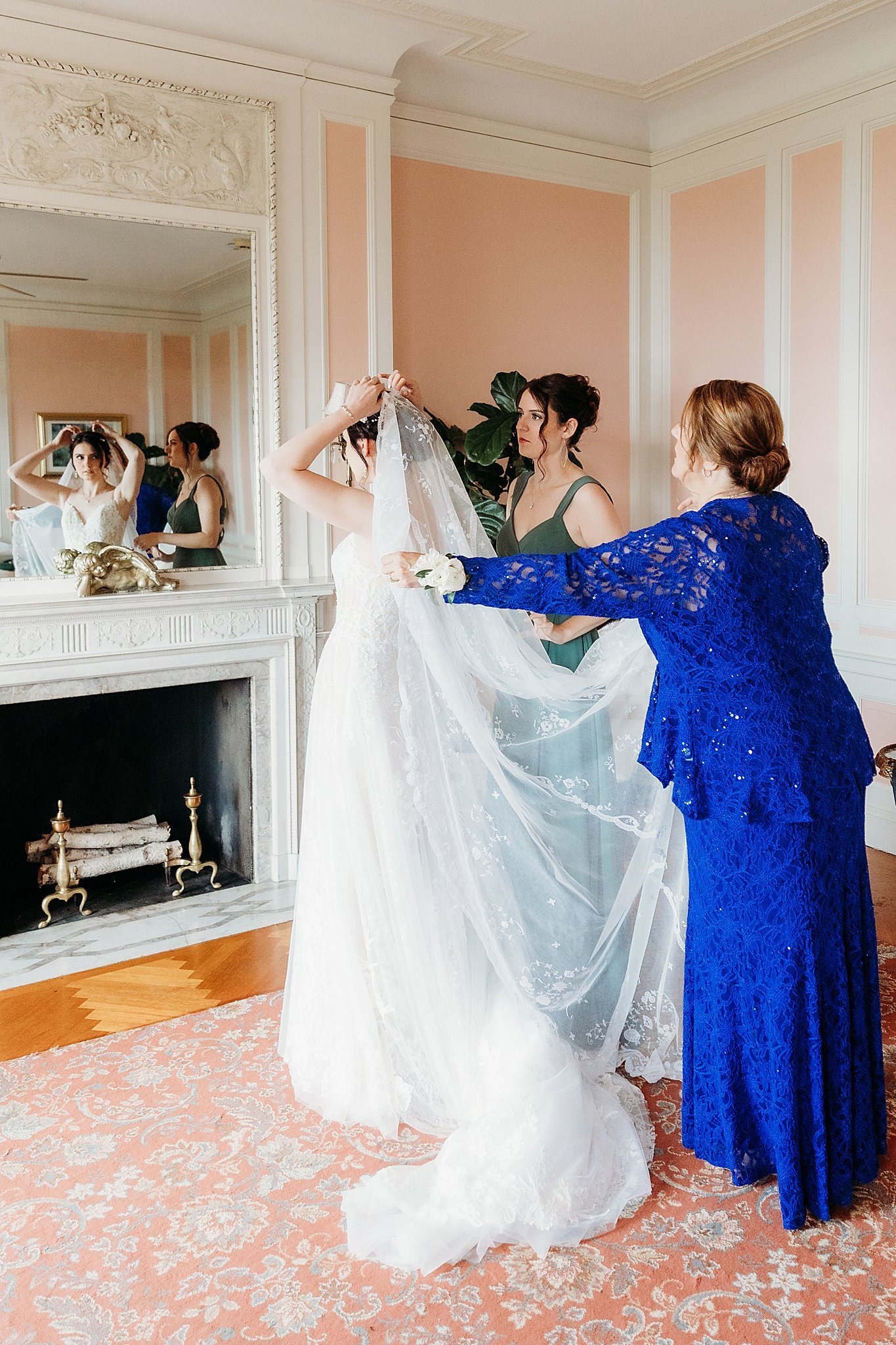 Aldrich+Mansion+Wedding+by+Dori+Fitzpatrick+Photography_0018.jpg