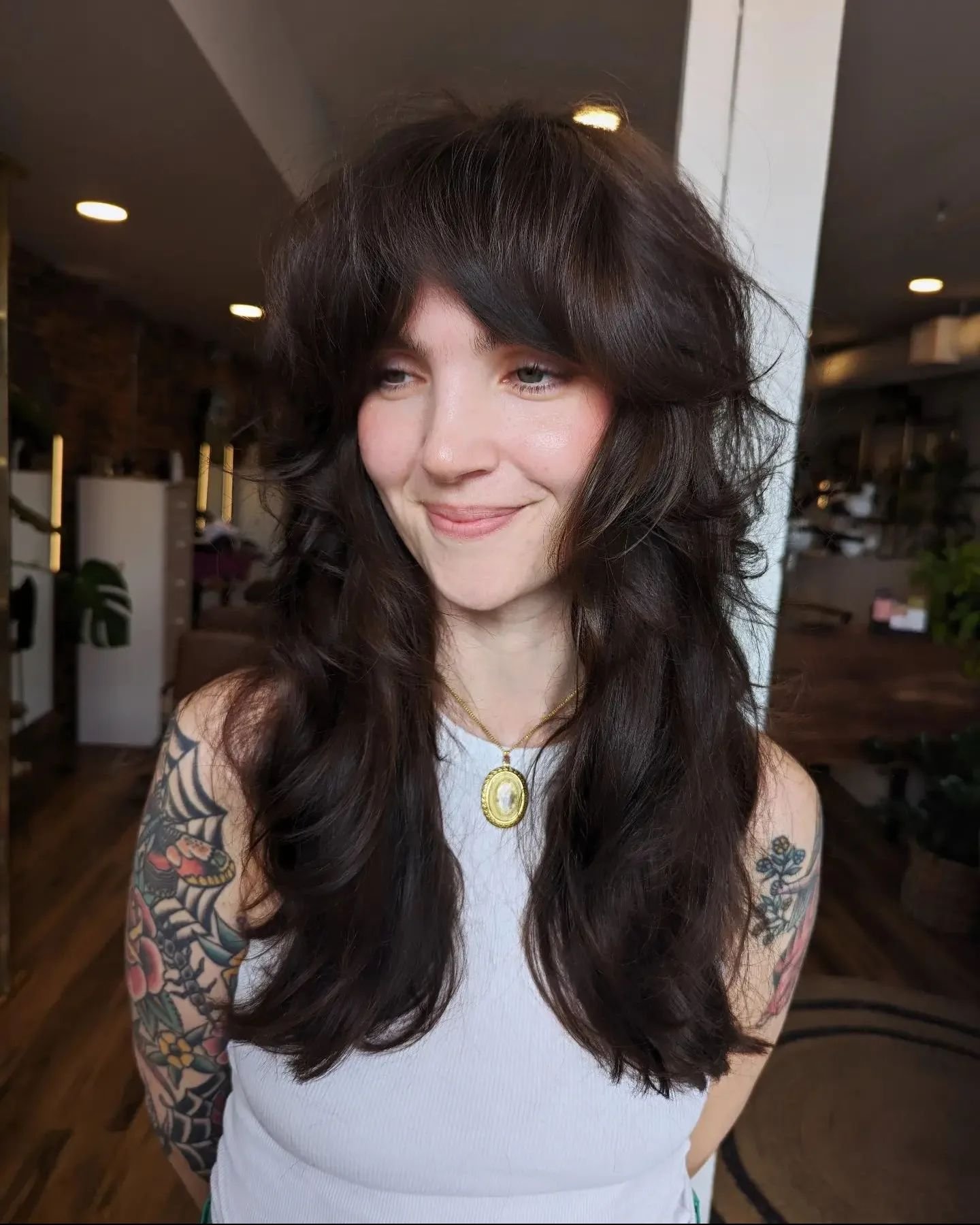 Always the dreamiest with this one &times; @krissyxowo 🪄

Get your summer appointment requests in fast (link in bio)! We're almost all filled up 💖

#wildoffering #portlandme #portlandmehair #crafthairdresser #razorcut #precisioncut #90sblowout #but