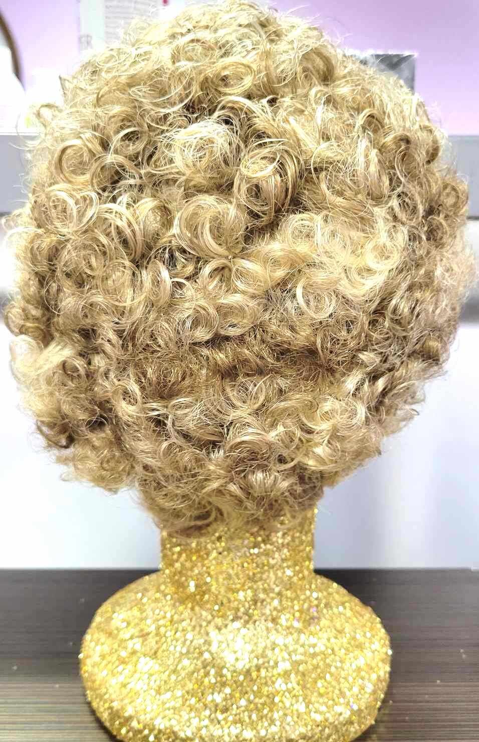 wig - amina blonde 2.jpeg