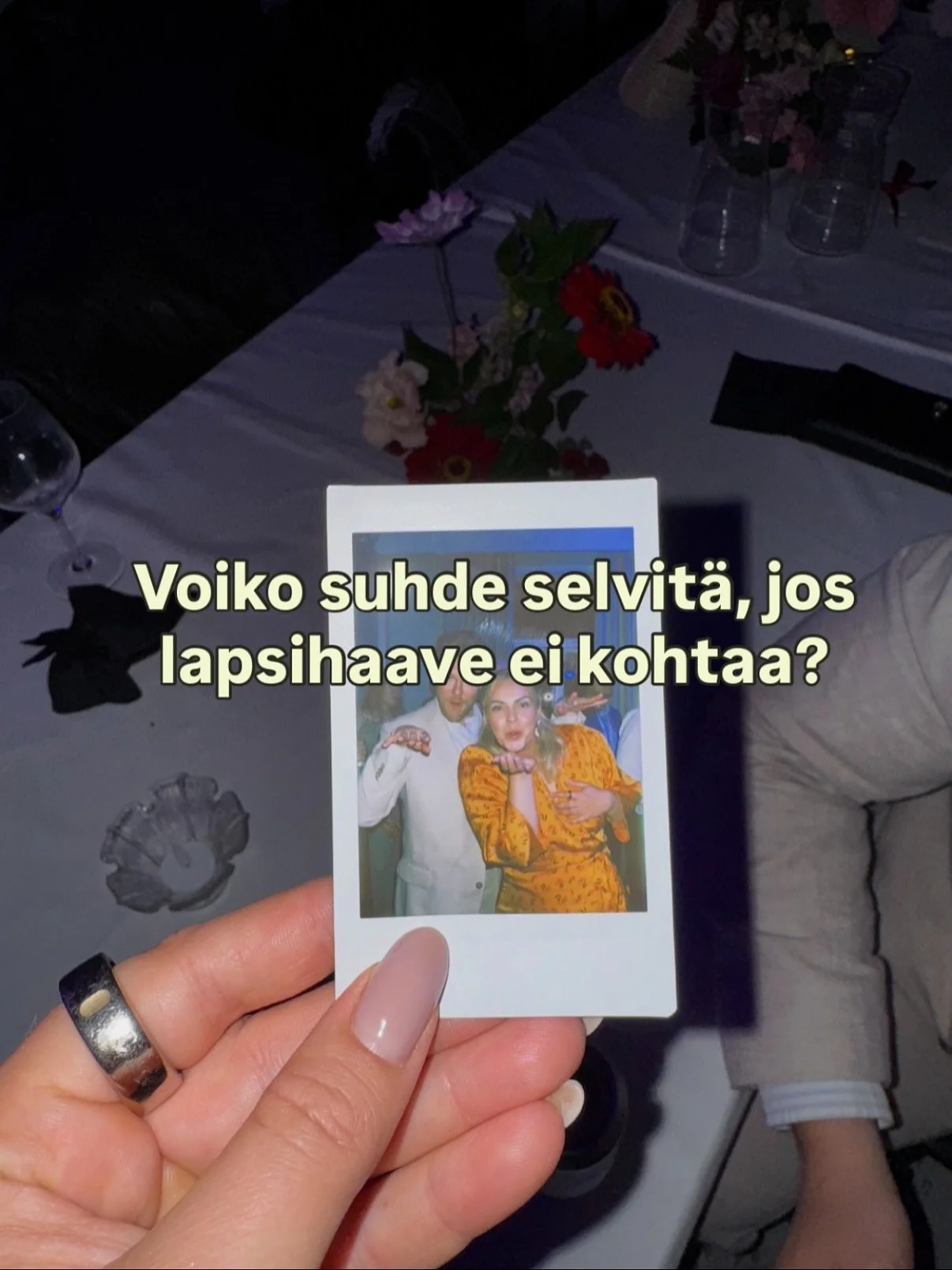 Mit&auml; tehd&auml;, kun puoliso haaveilee perheest&auml; mutta itse on ep&auml;varma? Mist&auml; asioista parisuhteessa tulisi keskustella ennen perheen perustamista? 🧚&zwj;♀️

Vieraana pari- ja perheterapian asiantuntija @eiraeklundmikola. Onko o