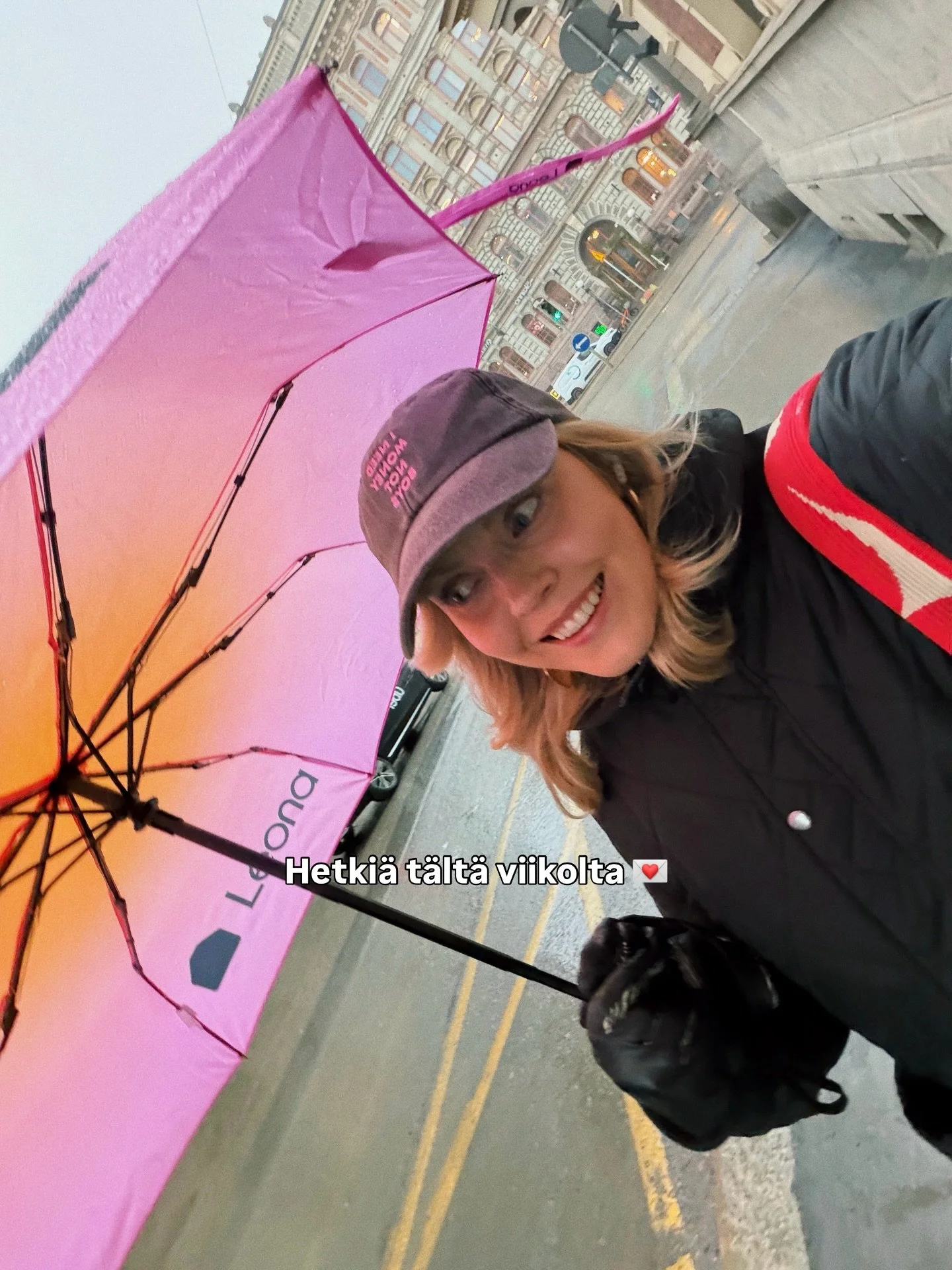 Onks muidenkin maaliskuu aika haipakkaa? 😵&zwj;💫 Tuntu ett&auml; alkuvuonna ei oikein tapahtunu paljoa mit&auml;&auml;n ja nyt yht&auml;kki&auml; her&auml;t&auml;&auml;n eloon? Ihana p&auml;&auml;st&auml; karkaamaan  kaupungin kiireilt&auml; t&auml