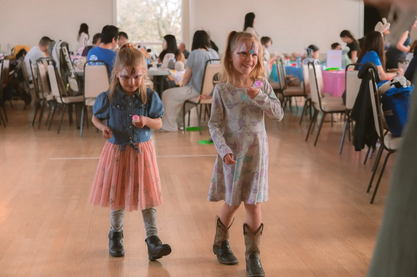Throwback to last year&rsquo;s &rsquo;Spring into Easter&rsquo; party with @childrensots! 🌷🐰

We can&rsquo;t wait to gather with transplant and heart families this weekend in celebration of spring.

.
.
.
#organdonation #organtransplant #easter