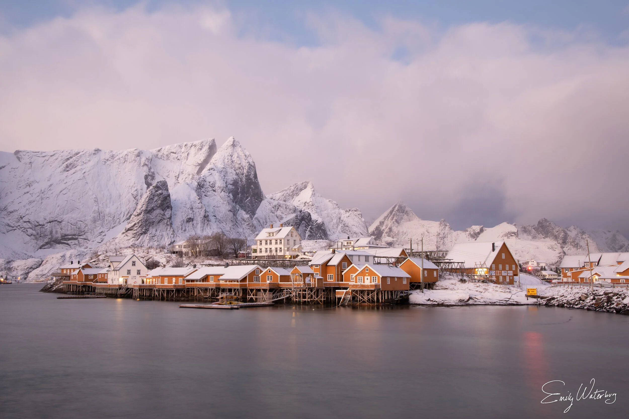 ANightInLofoten_signed.jpg