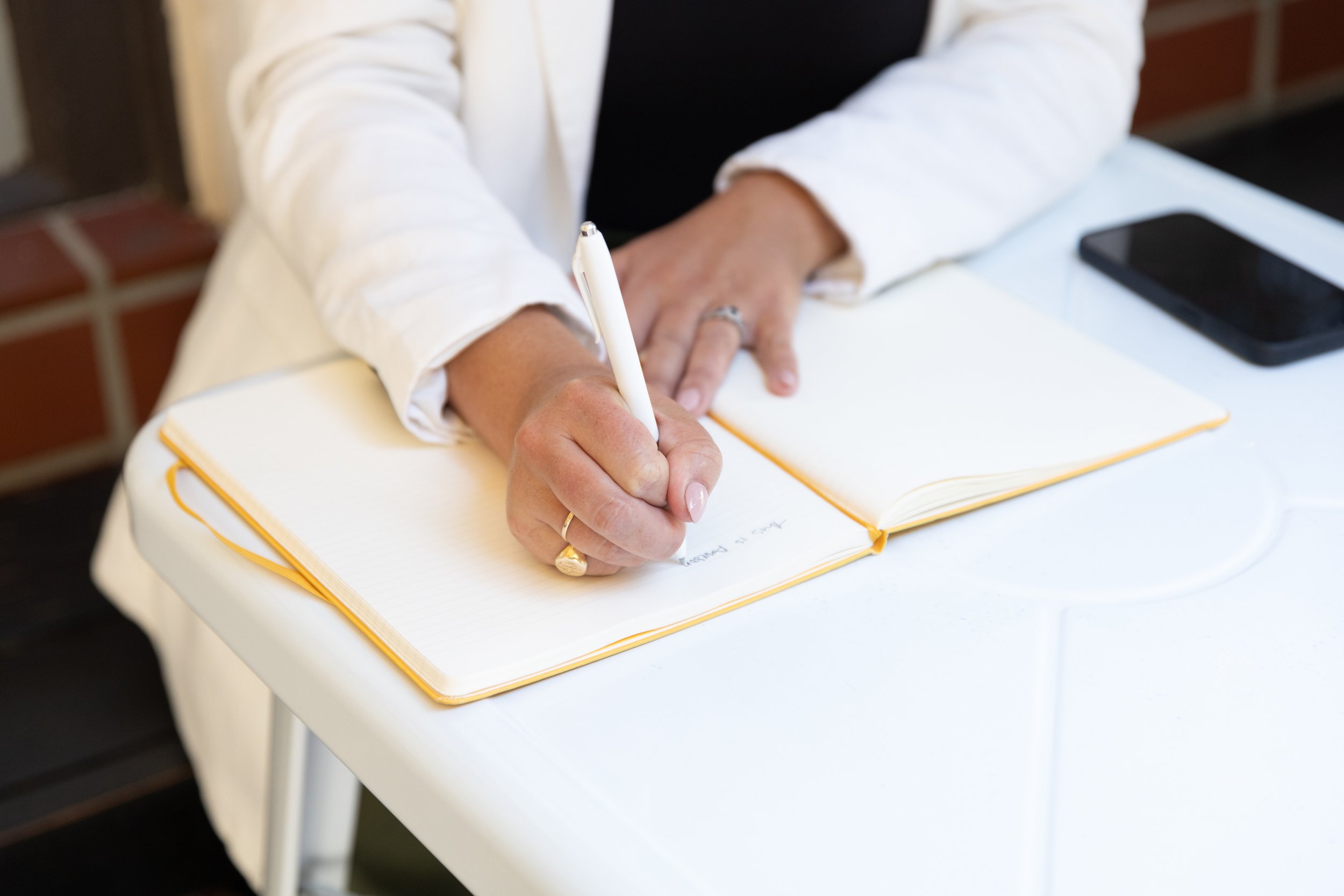 Journal prompts to help you stay inspired this summer