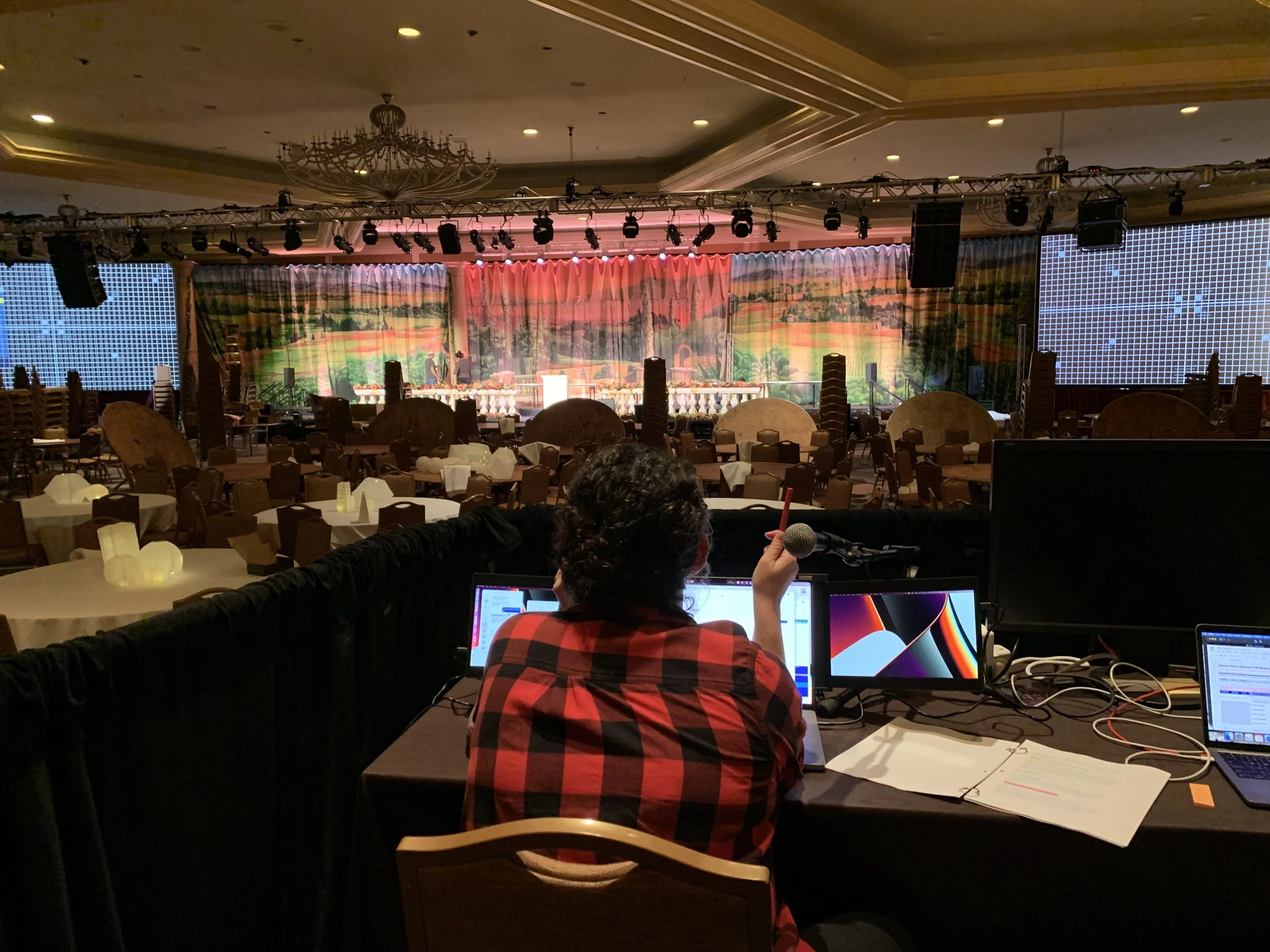 Bekah Running Tech for NIAF's 2023 Gala