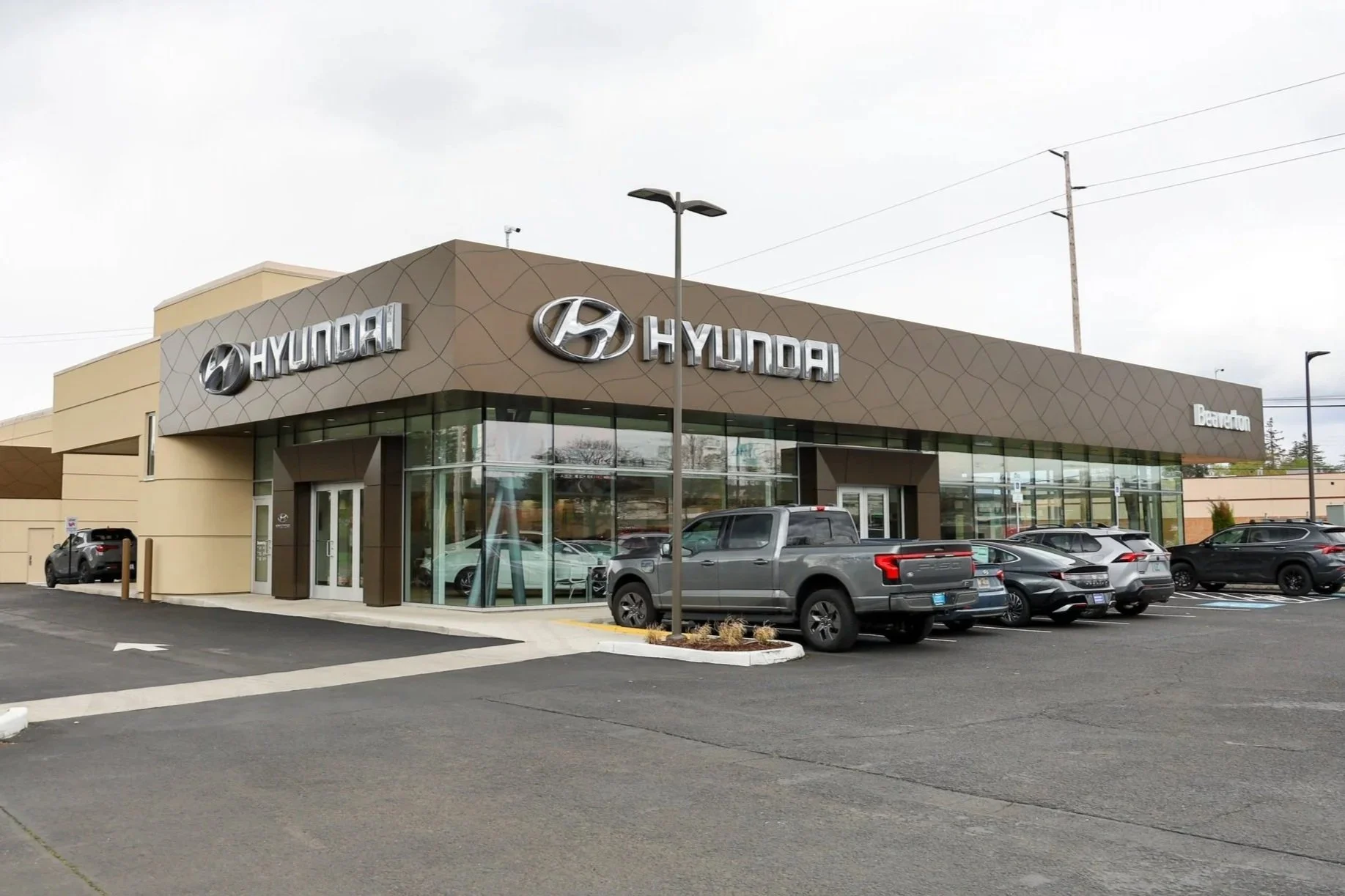     

 Beaverton Hyundai  


 View Project 

 Tenant Improvement, Automotive 
