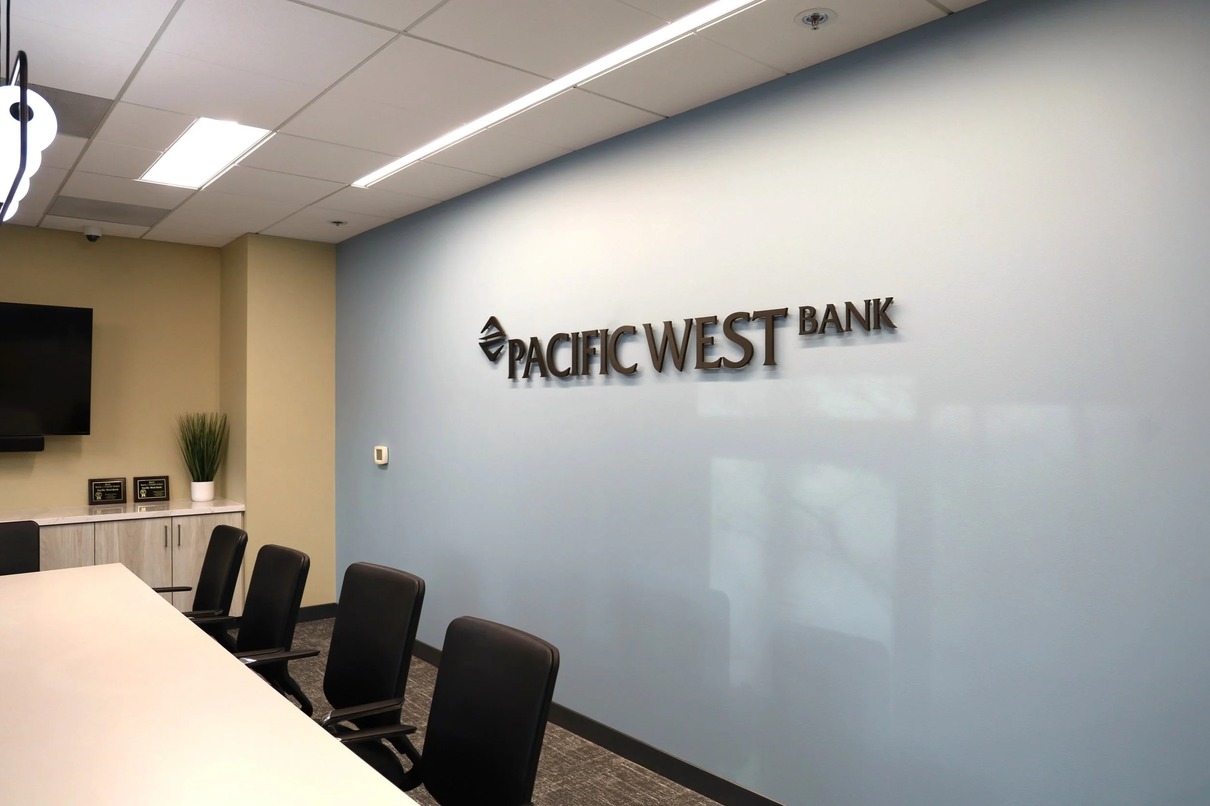     

 Pacific West Bank  


 View Project 

 Tenant Improvement, Office 