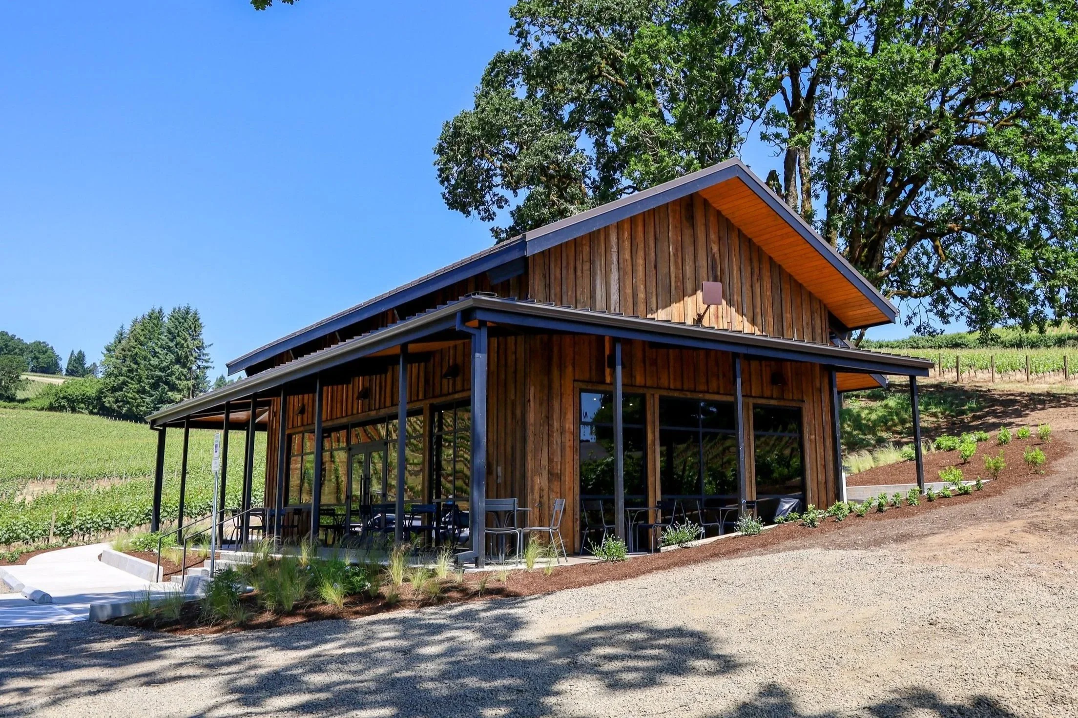     

 Résonance Découverte Tasting Room  

 View Project 

 Hospitality & Wineries 