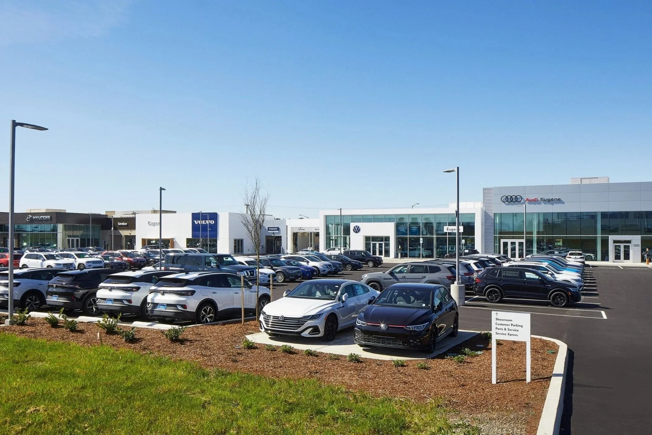     

 Sheppard Motors   

 View Project 

 Tenant Improvement, Automotive 