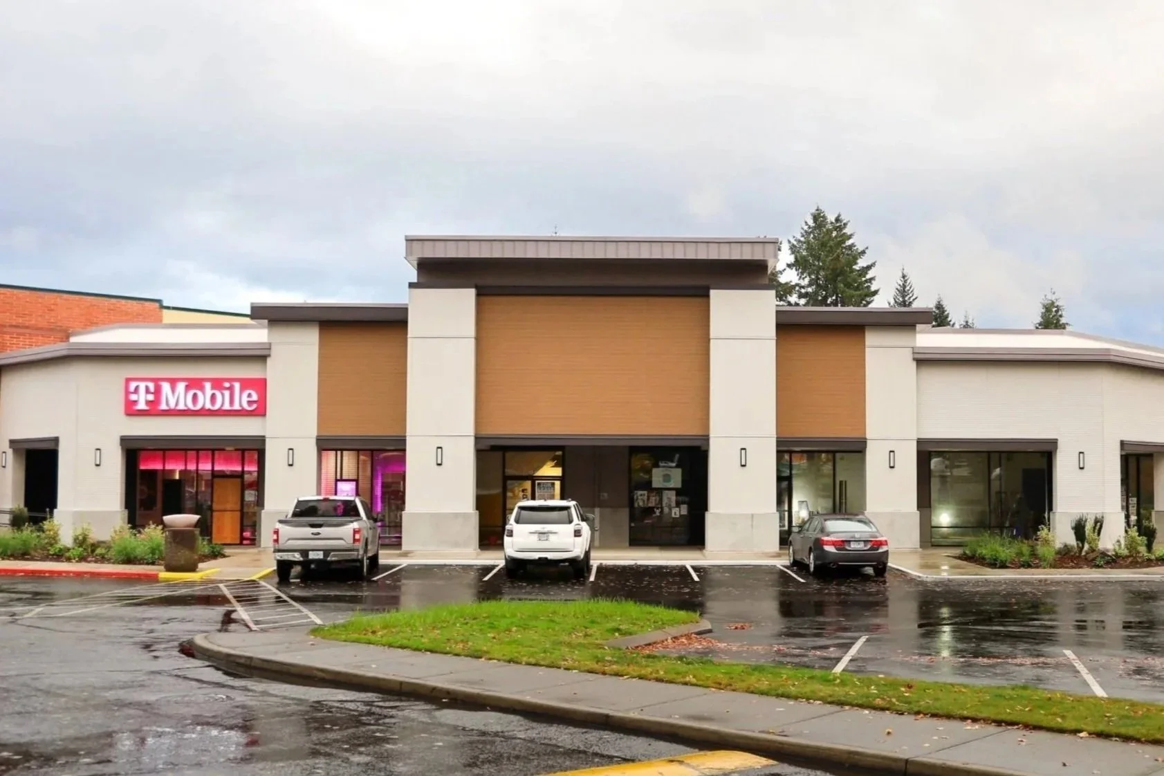     

 Tigard Town Square  


 View Project 

 Tenant Improvement, Retail 