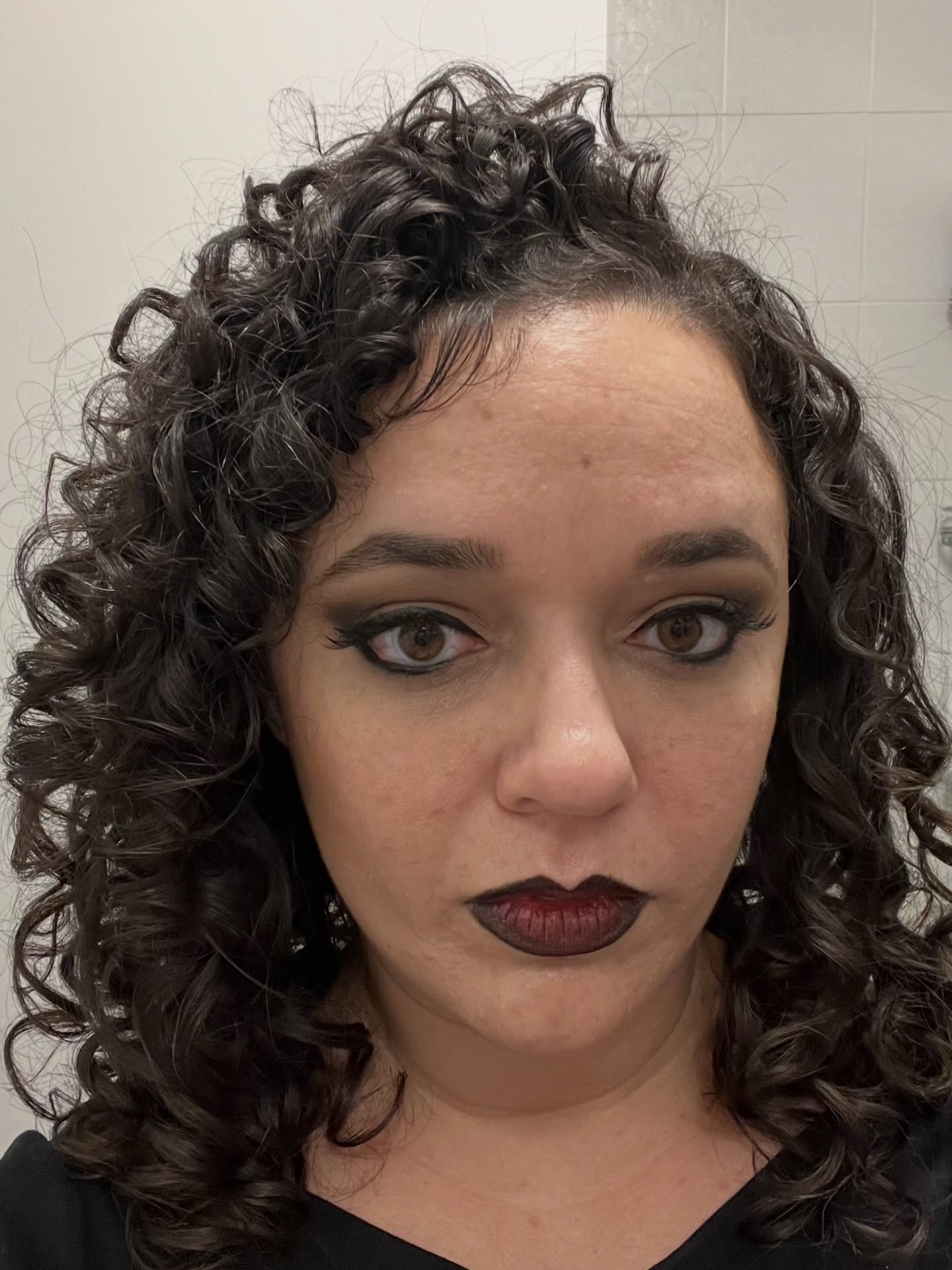 Come see Cendrillon! Feb 13 has a few more tix left as well as Feb 15! Feb 14 is sold out! #cendrillon #cinderella #opera #contralto #chicago