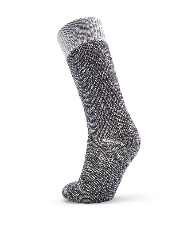 Norsewear_Day2_0447_HighCountry_Charcoal_c1743eb2-88c9-42f9-9104-62d7263e8ce4_749x.jpg