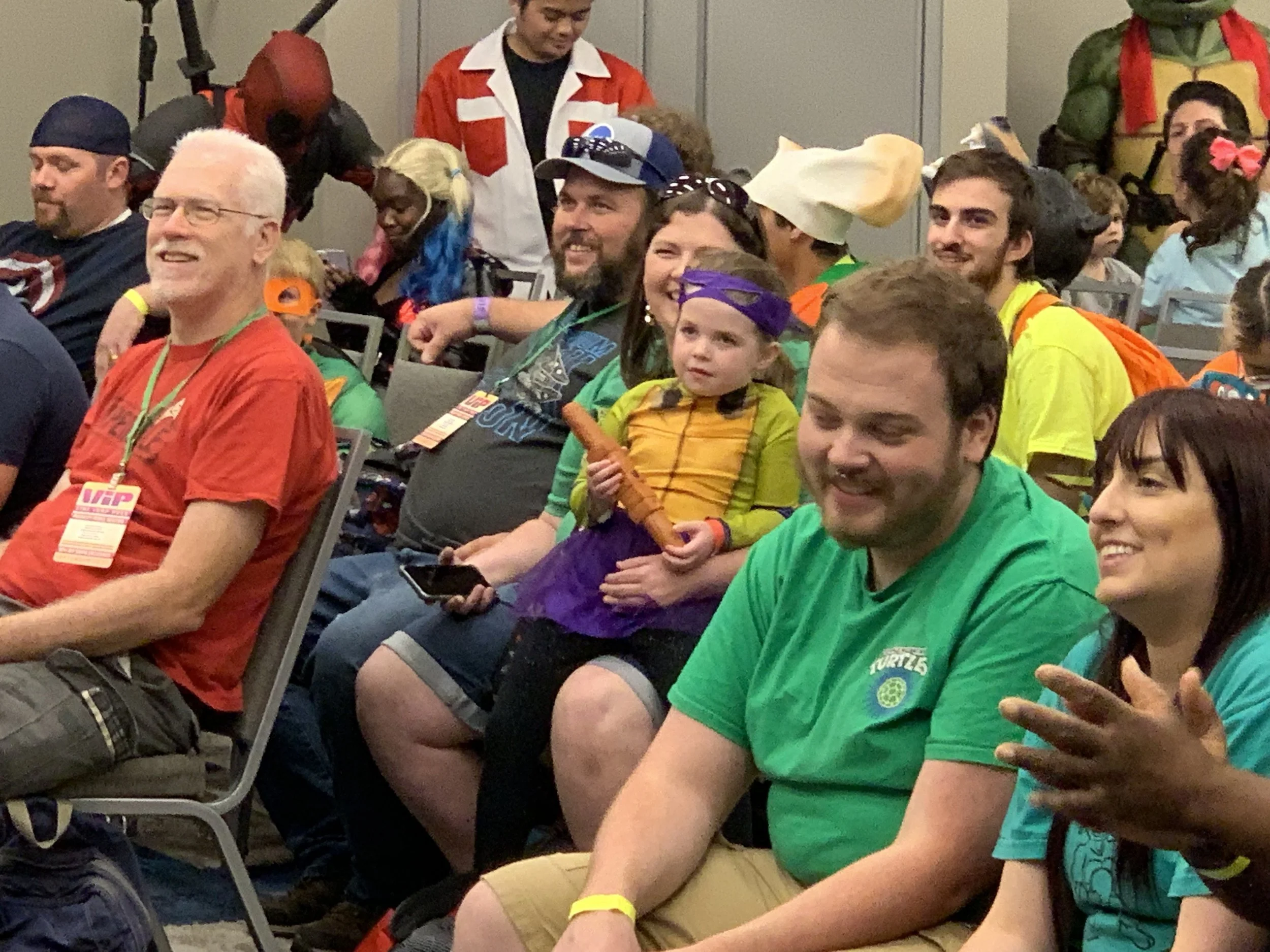fan-05-panel-audience.jpg
