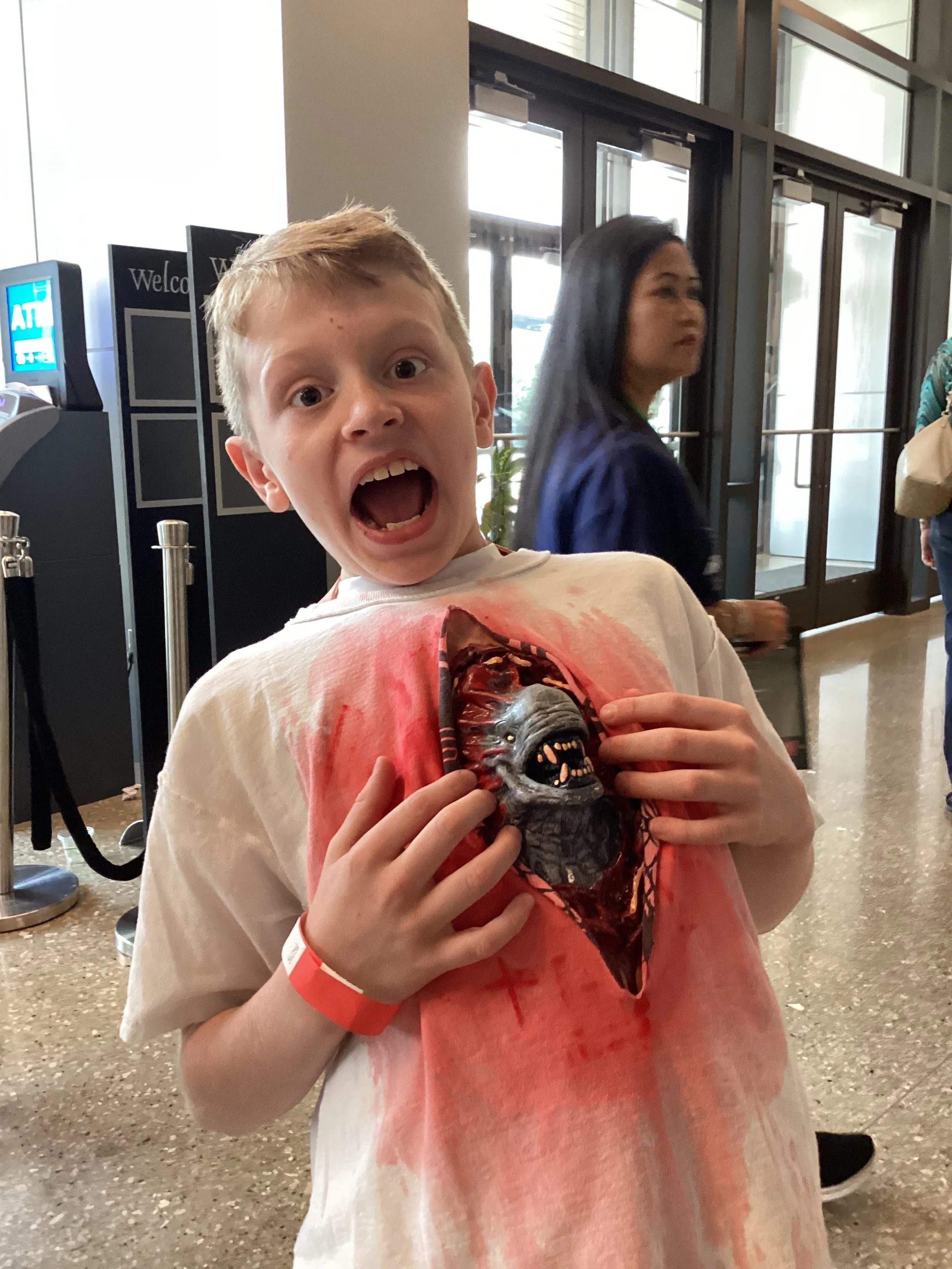 fan-04-chestburster-kid.jpg