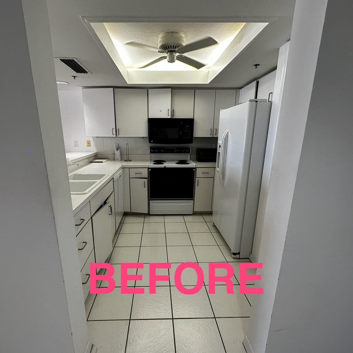 Fresh take on a kitchen remodel 🛠️

Call or text us today!

239-235-1818
