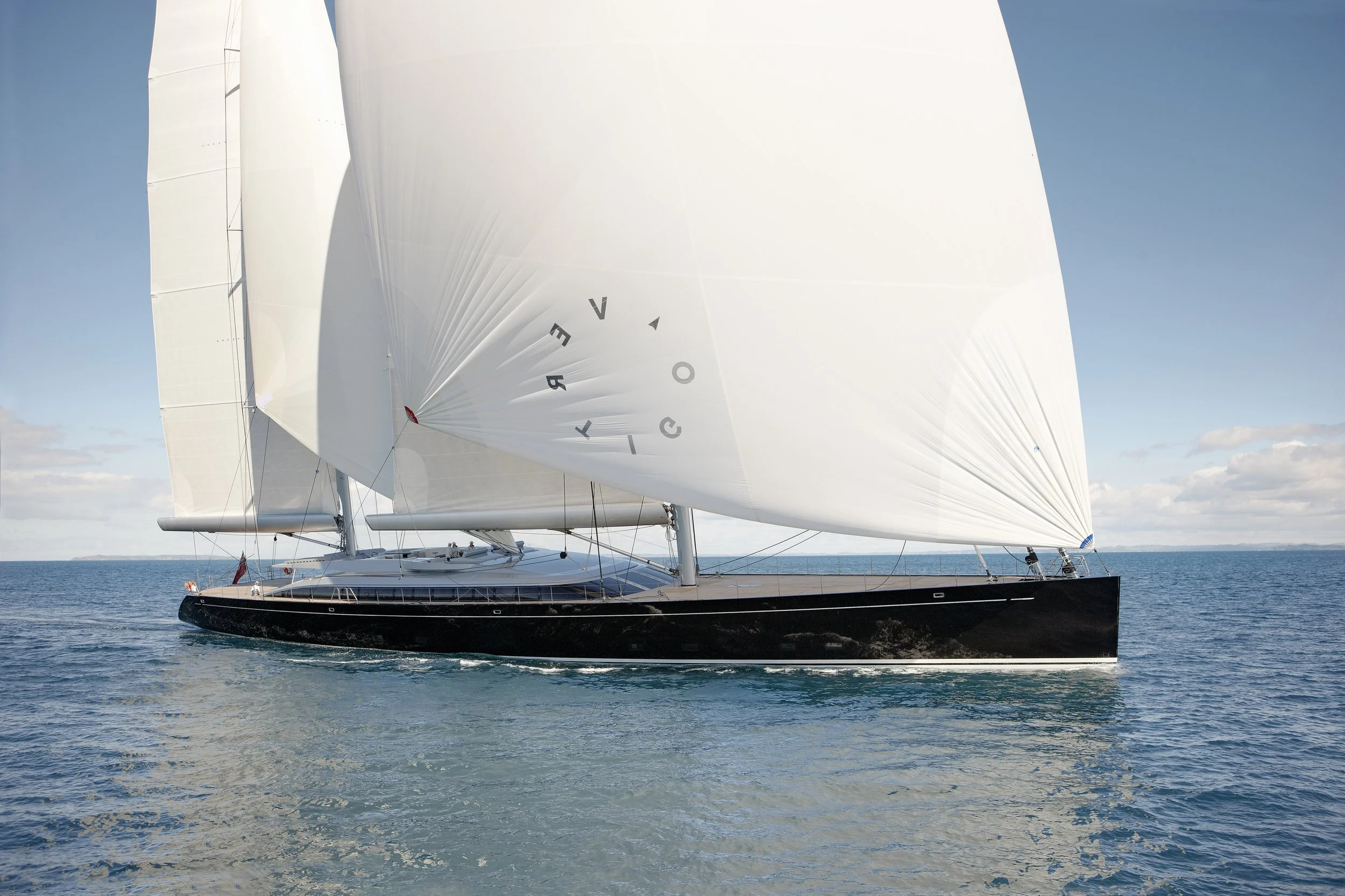 Vertigo 9 - Under Sail.jpg