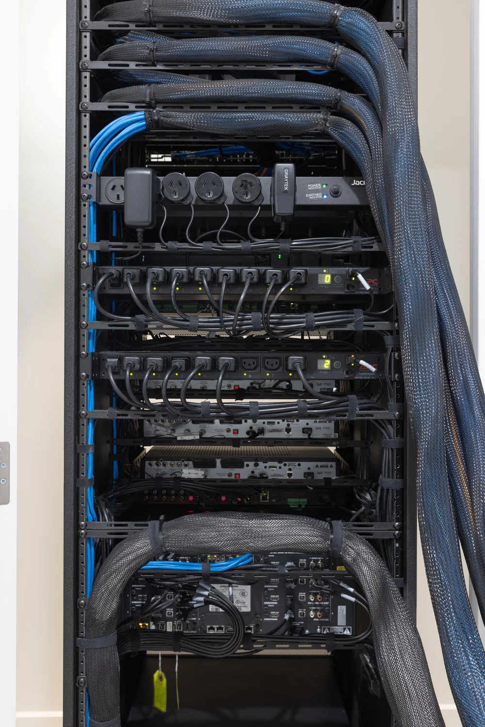 Takapuna — Liquid Automation