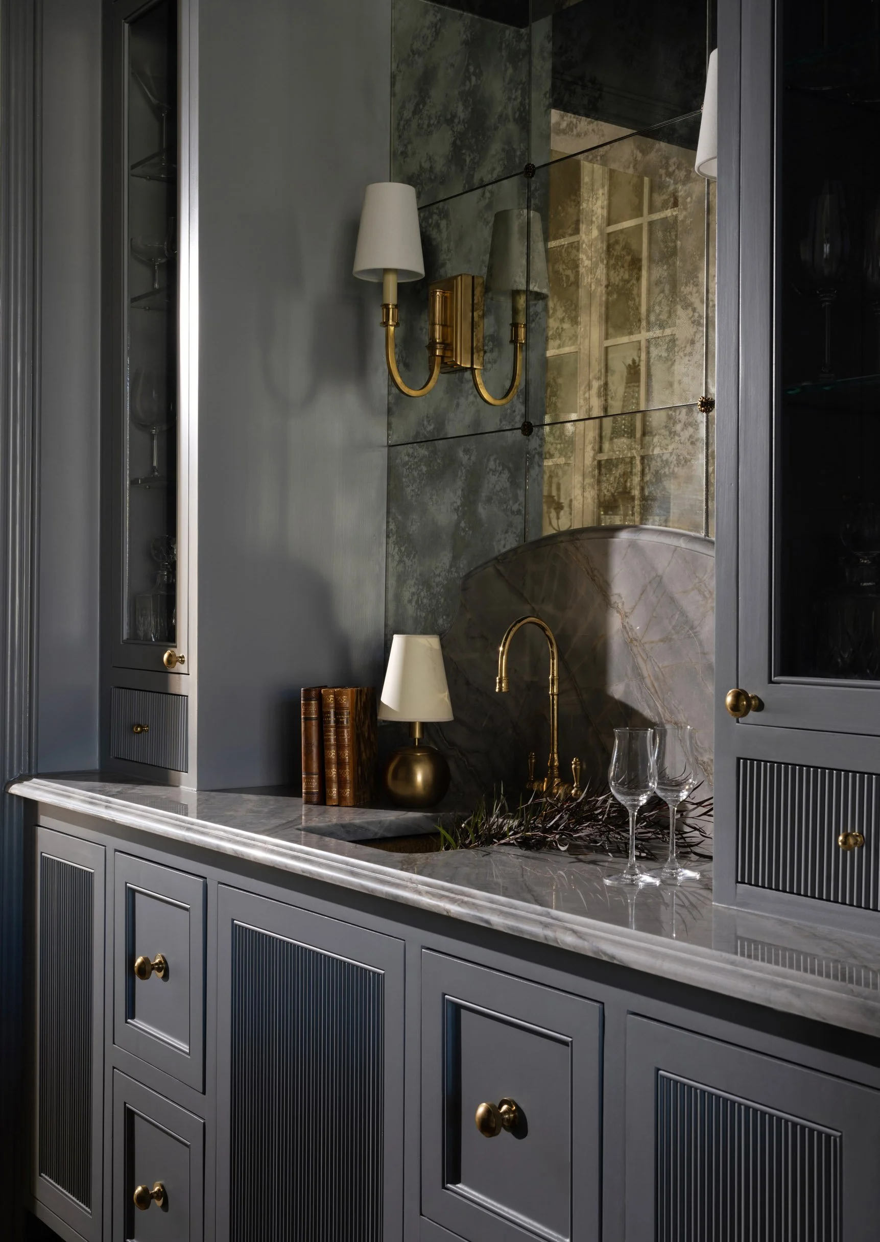 shannon_legend hm sm_002.jpg