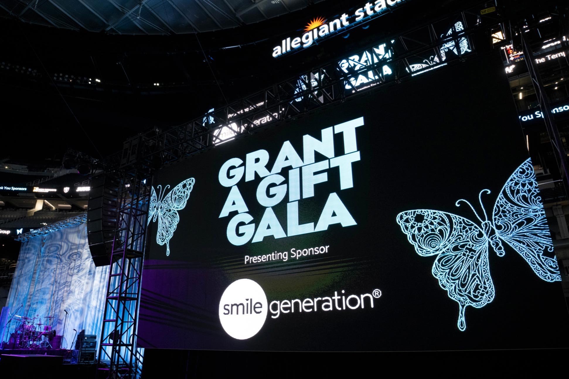 Grant a Gift Gala - small-8.jpg