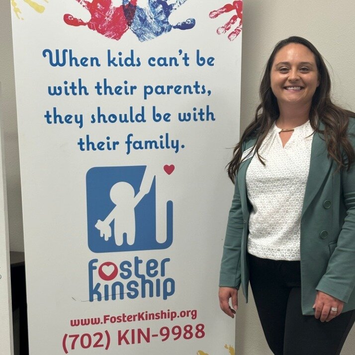 Dr. Holly Summers, Post-Doctoral Fellow at Grant a Gift, visited @foster_kinship last week to present a training session on prenatal drug and alcohol exposure.⁠
💙💡⁠
Did you know that the Ackerman Center has a substantial Drug Effect &amp; FASD Clin