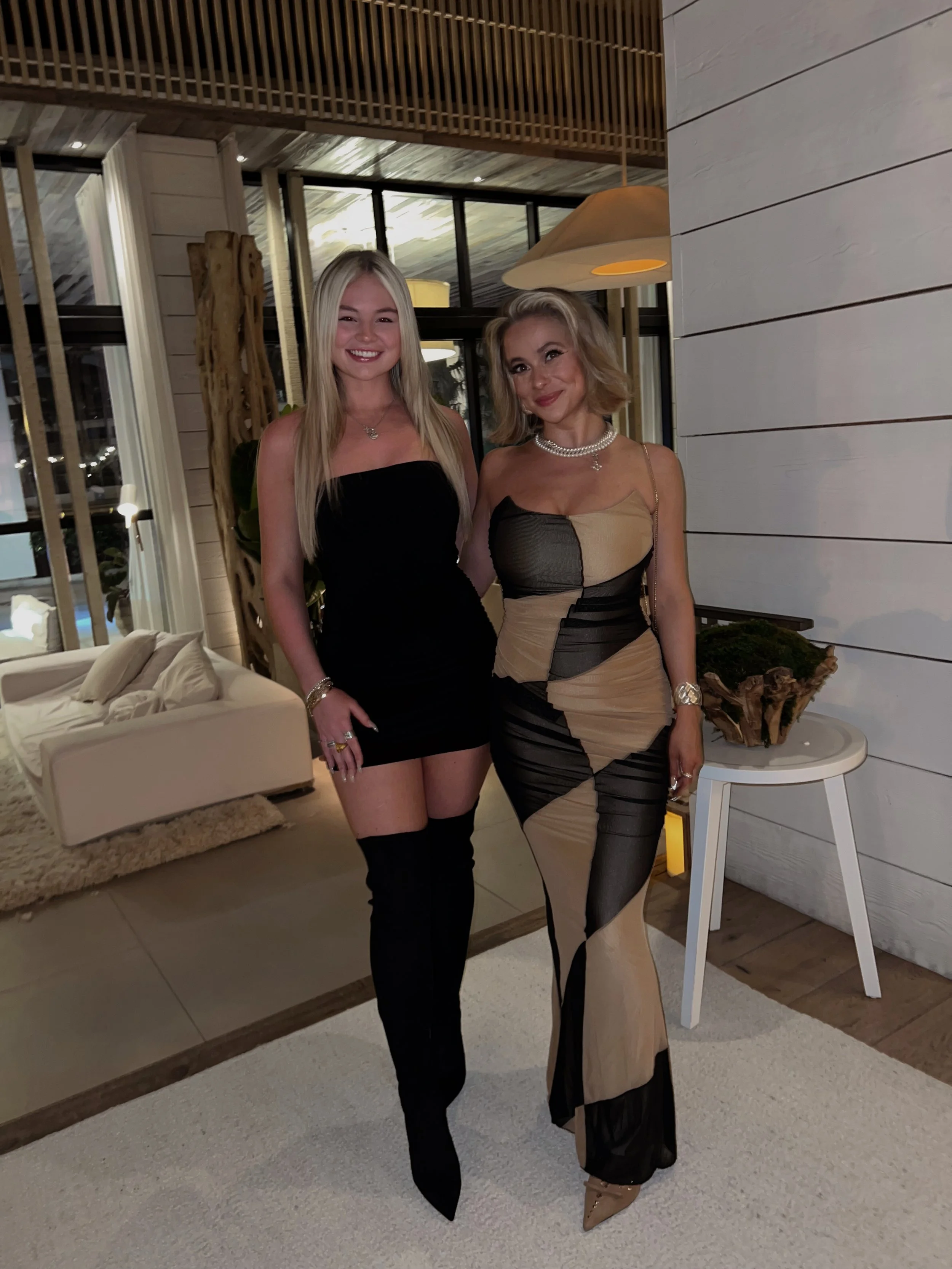 Retrofête Strapless Dress